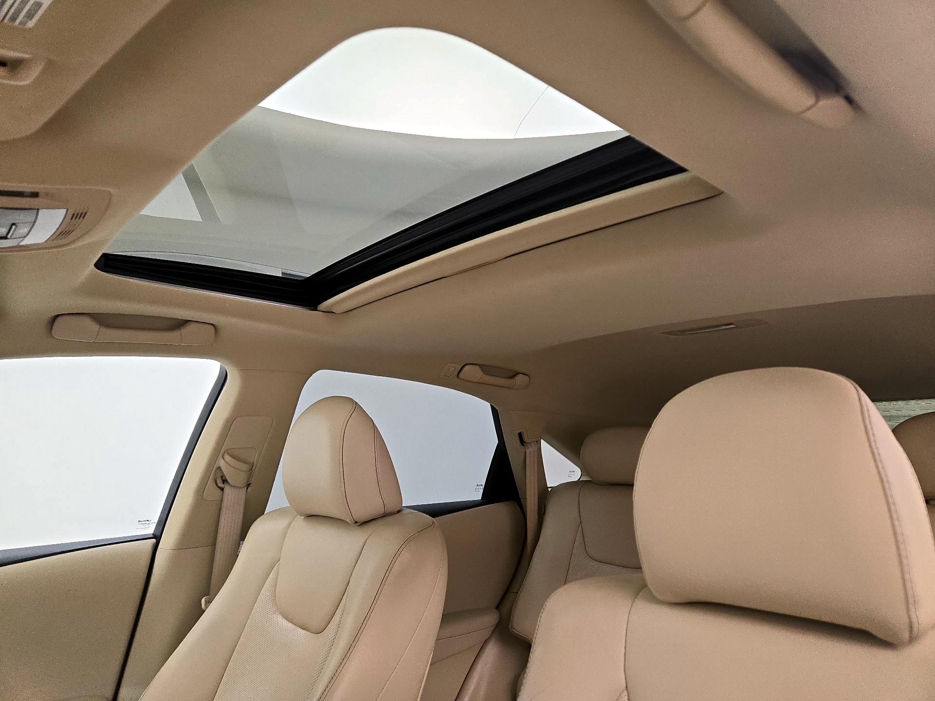 Thumbnail: 2015 Lexus RX - 19