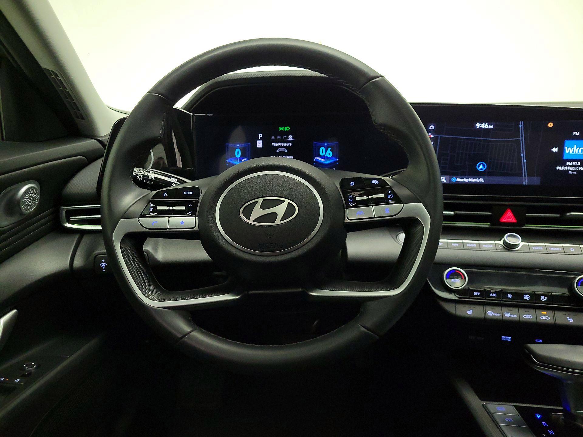 Thumbnail: 2025 Hyundai Elantra - 10