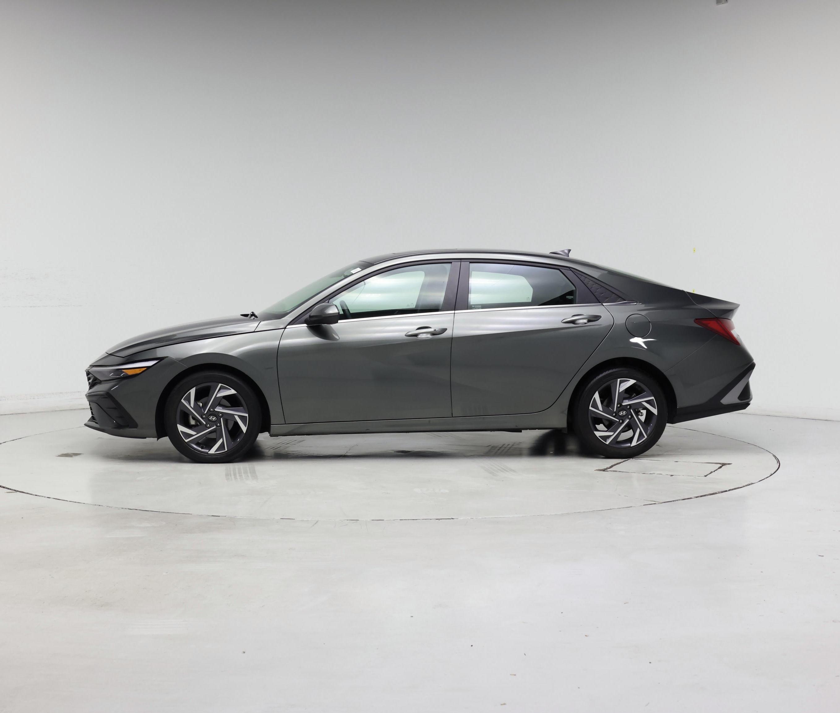 Thumbnail: 2025 Hyundai Elantra - 3