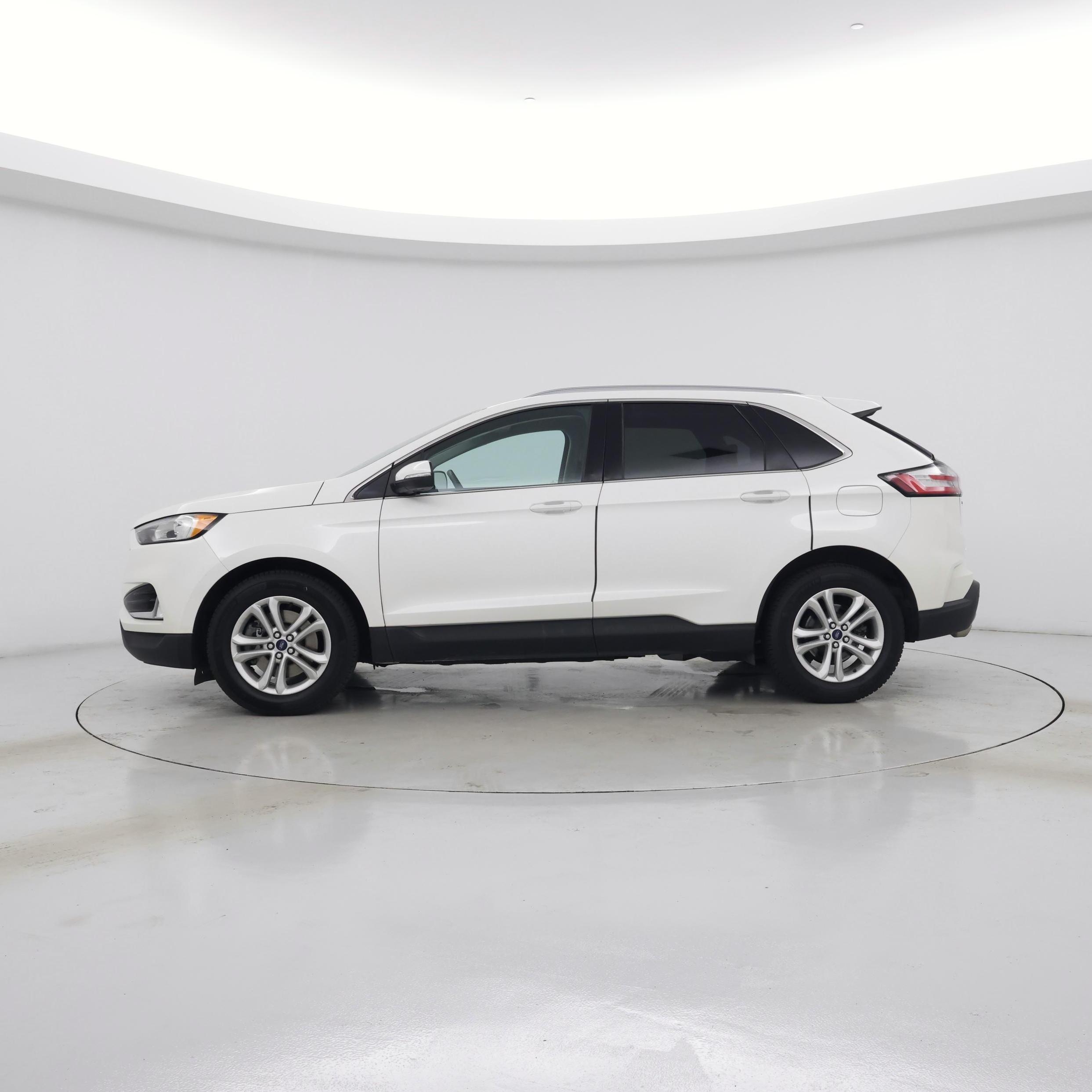 Thumbnail: 2020 Ford Edge - 3