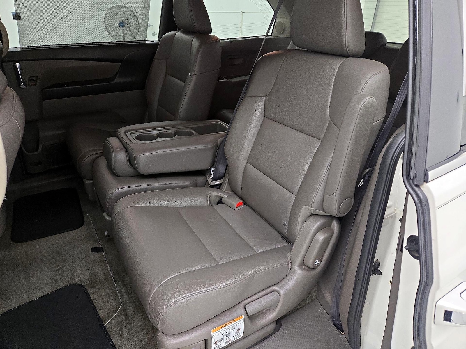 2016 Honda Odyssey Touring Elite - Photo 22