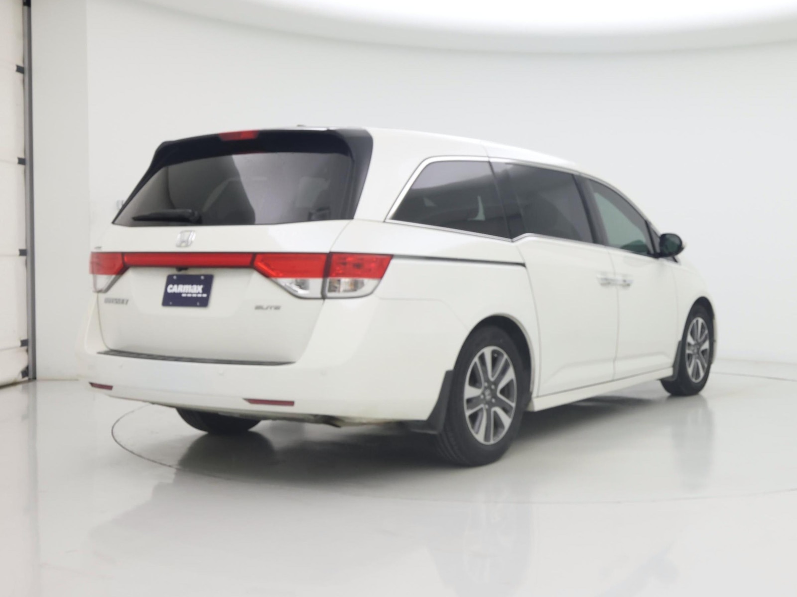 2016 Honda Odyssey Touring Elite - Photo 9