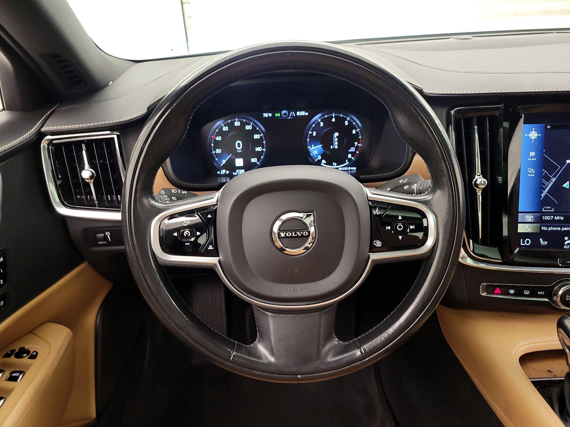 Thumbnail: 2018 Volvo S90 - 10