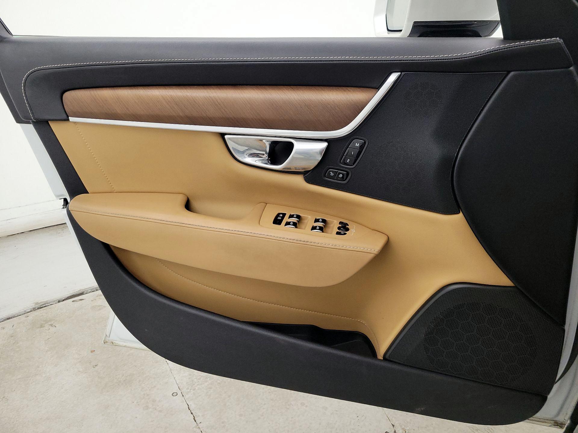 Thumbnail: 2018 Volvo S90 - 12