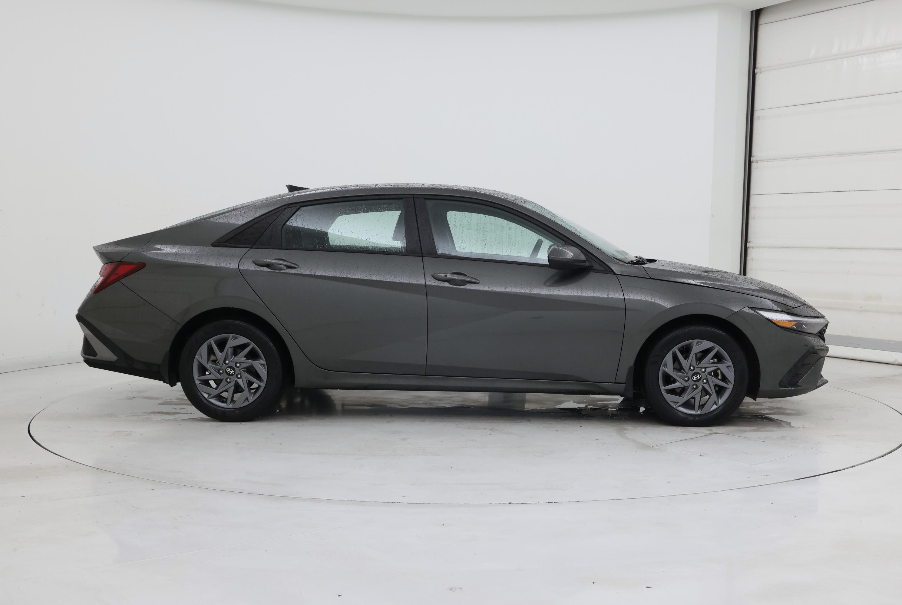 Thumbnail: 2024 Hyundai Elantra - 7