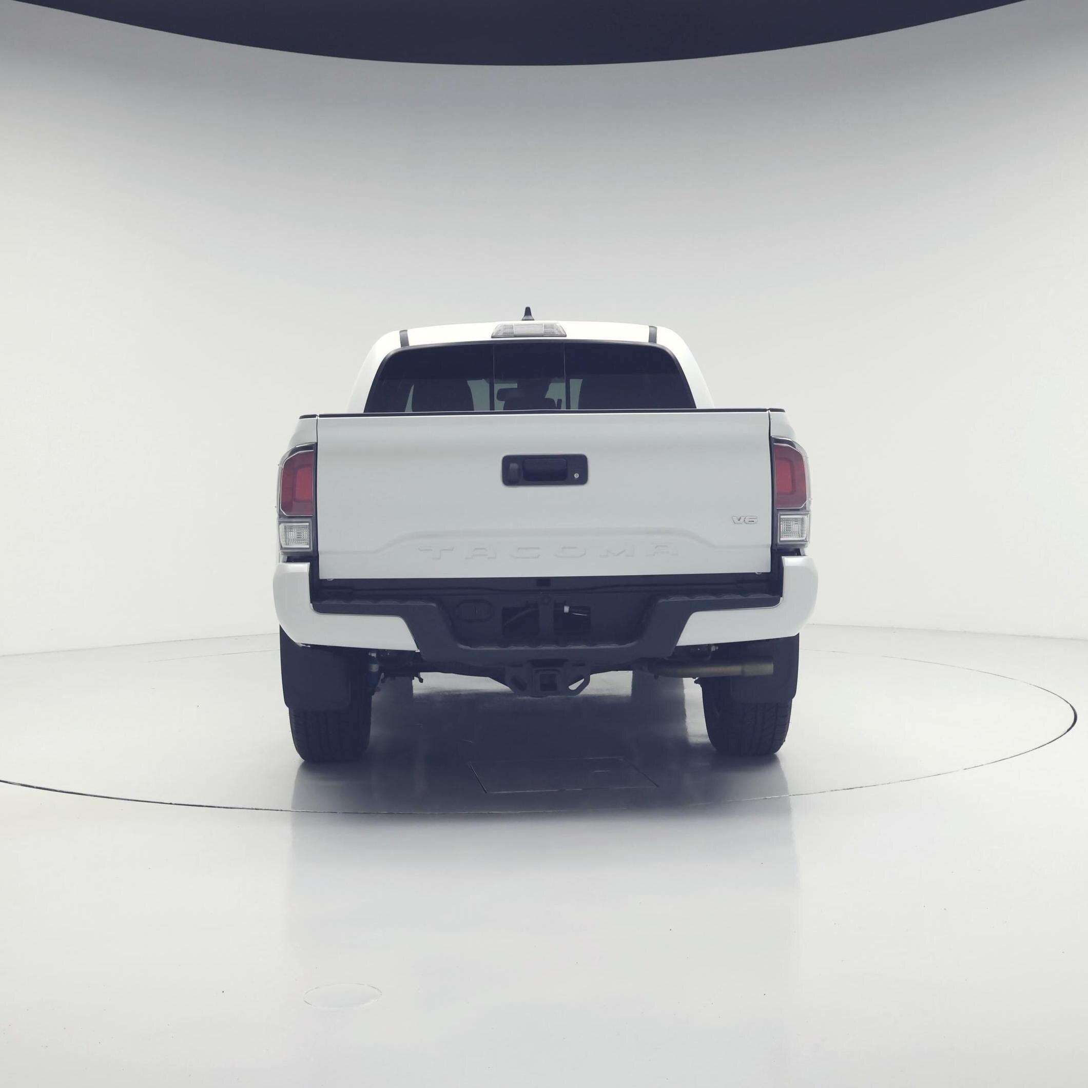 Thumbnail: 2022 Toyota Tacoma - 6