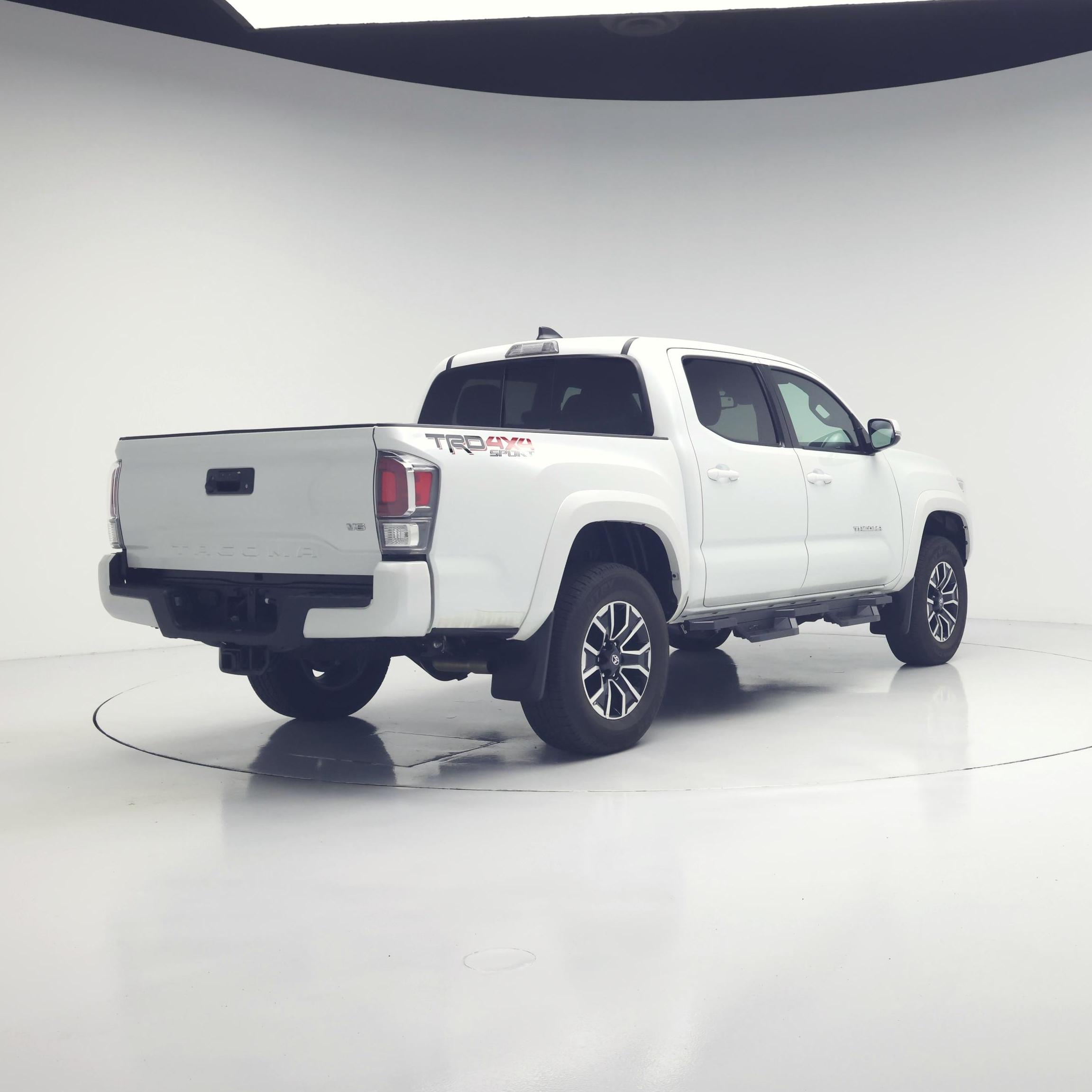 Thumbnail: 2022 Toyota Tacoma - 8