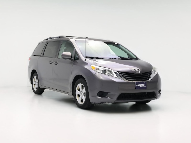 2014 Toyota Sienna LE -
                  Kenosha, WI
