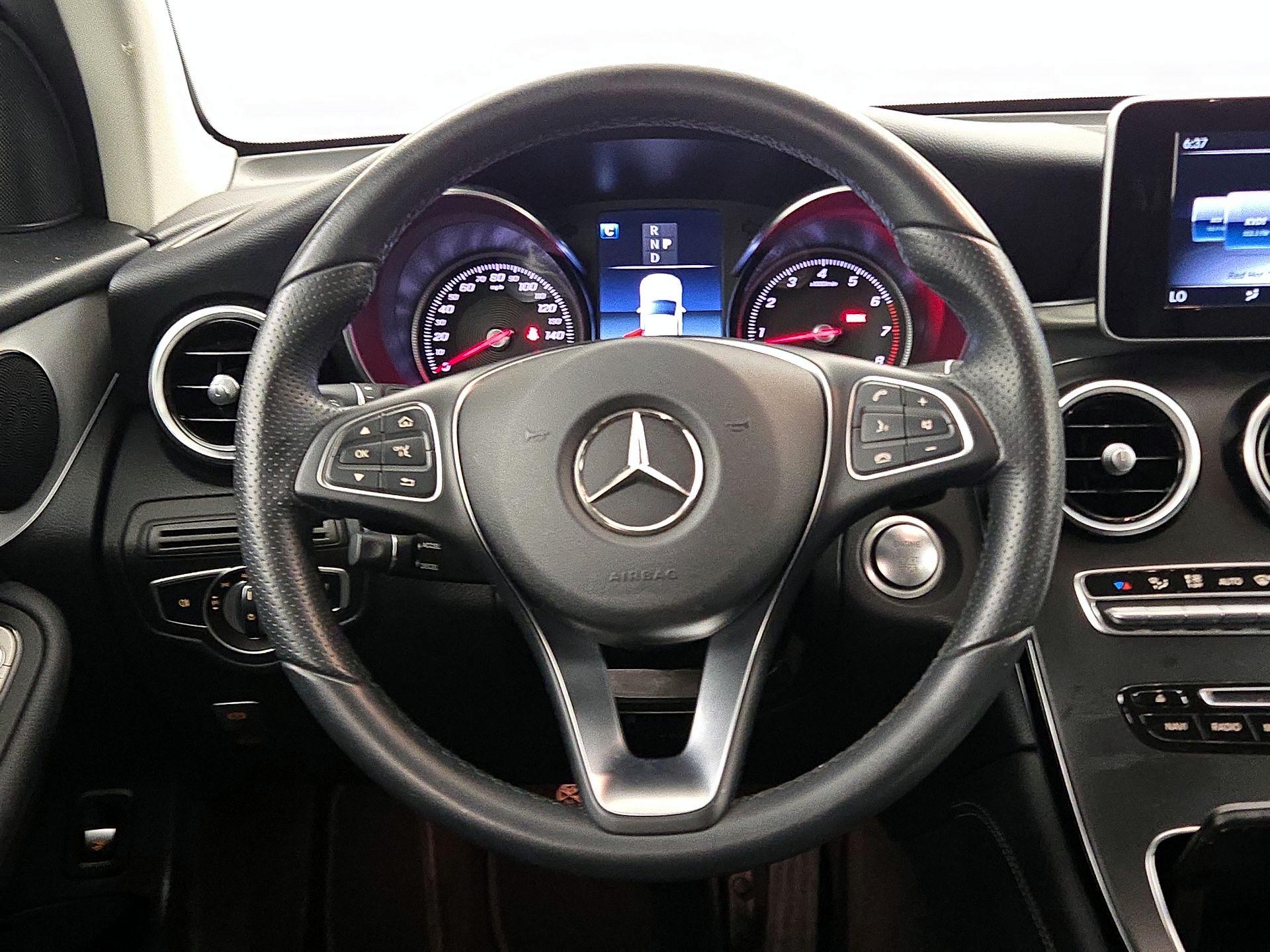 Thumbnail: 2019 Mercedes-Benz GLC - 10