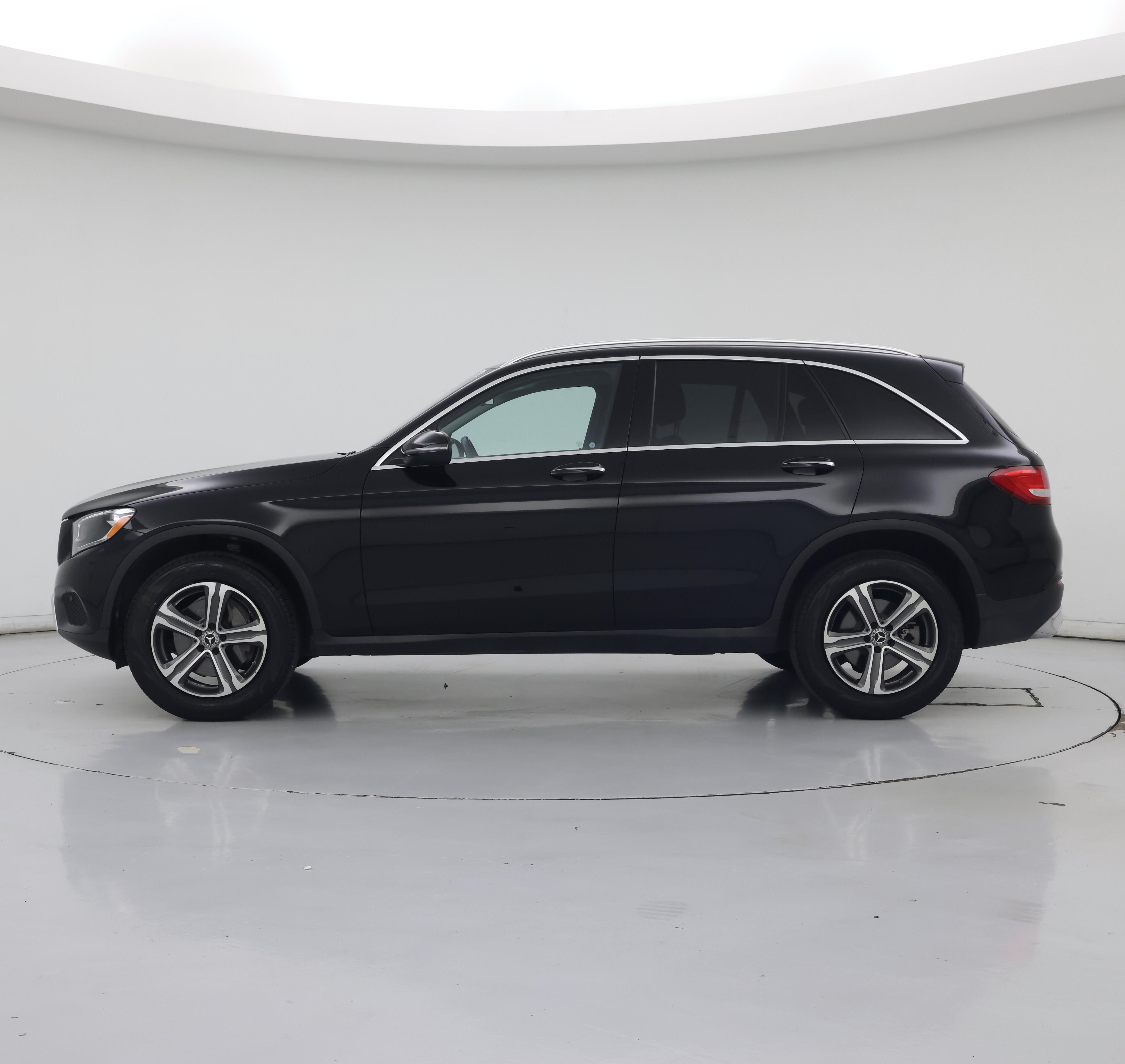 Thumbnail: 2019 Mercedes-Benz GLC - 3