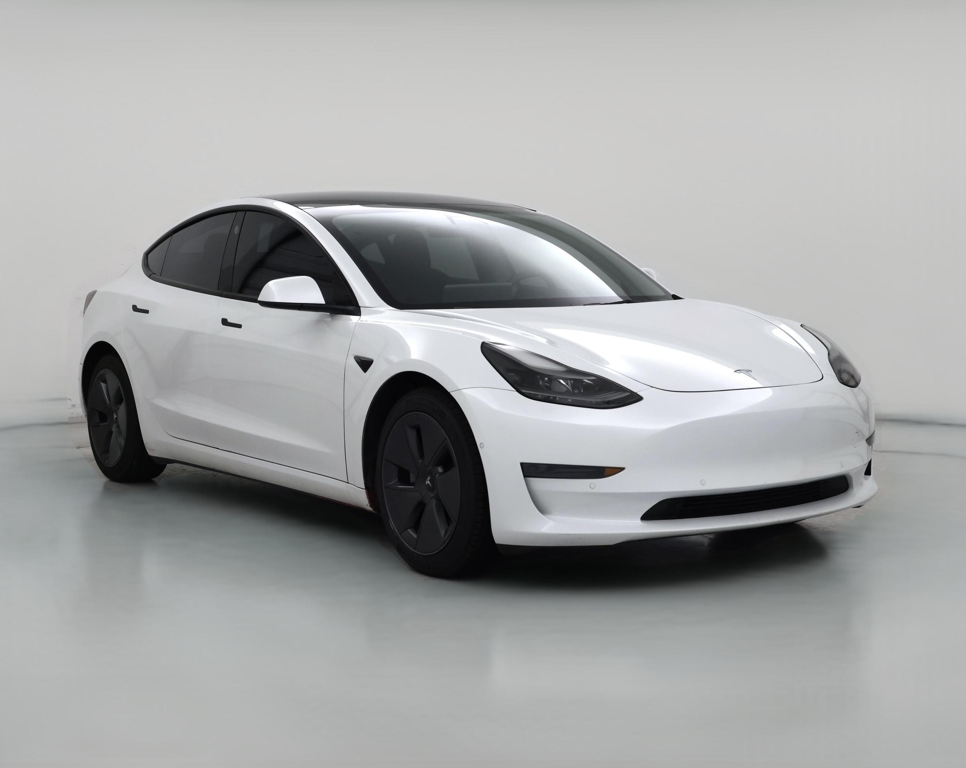 Thumbnail: 2022 Tesla Model 3 - 1