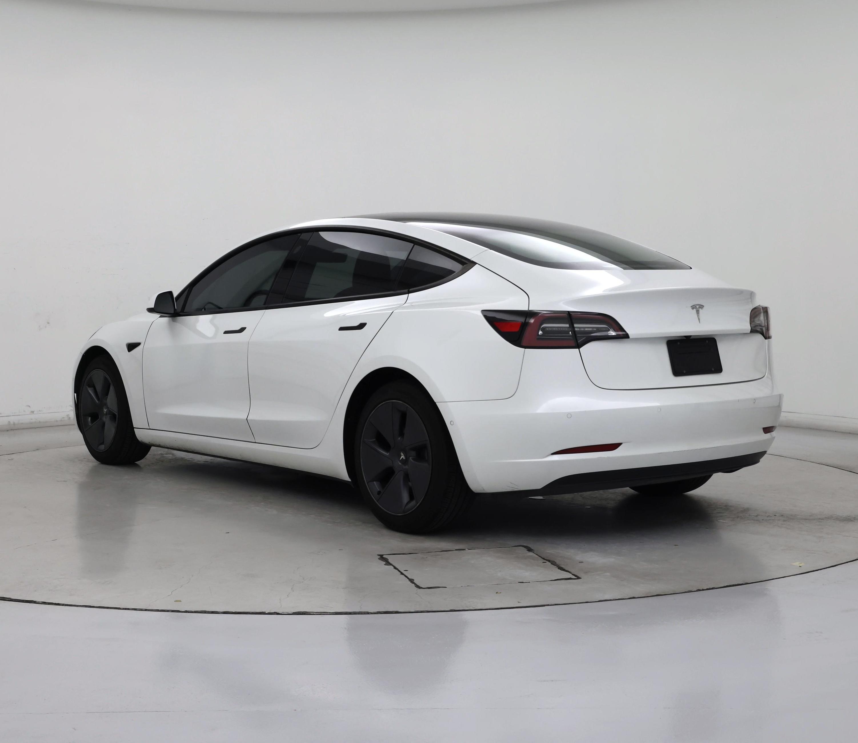 Thumbnail: 2022 Tesla Model 3 - 2