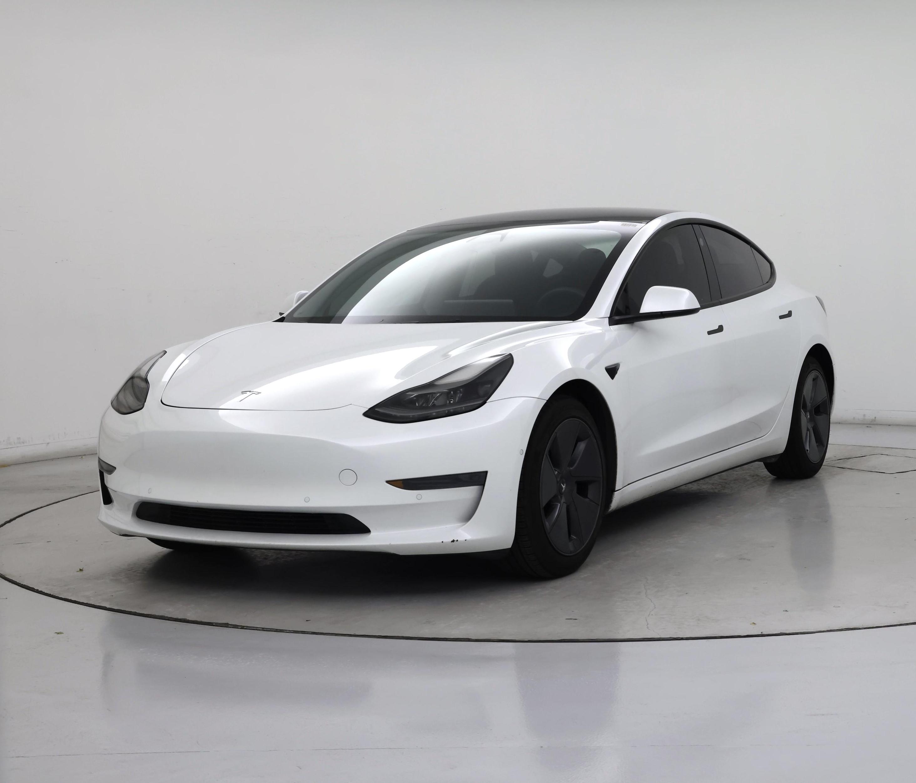Thumbnail: 2022 Tesla Model 3 - 4
