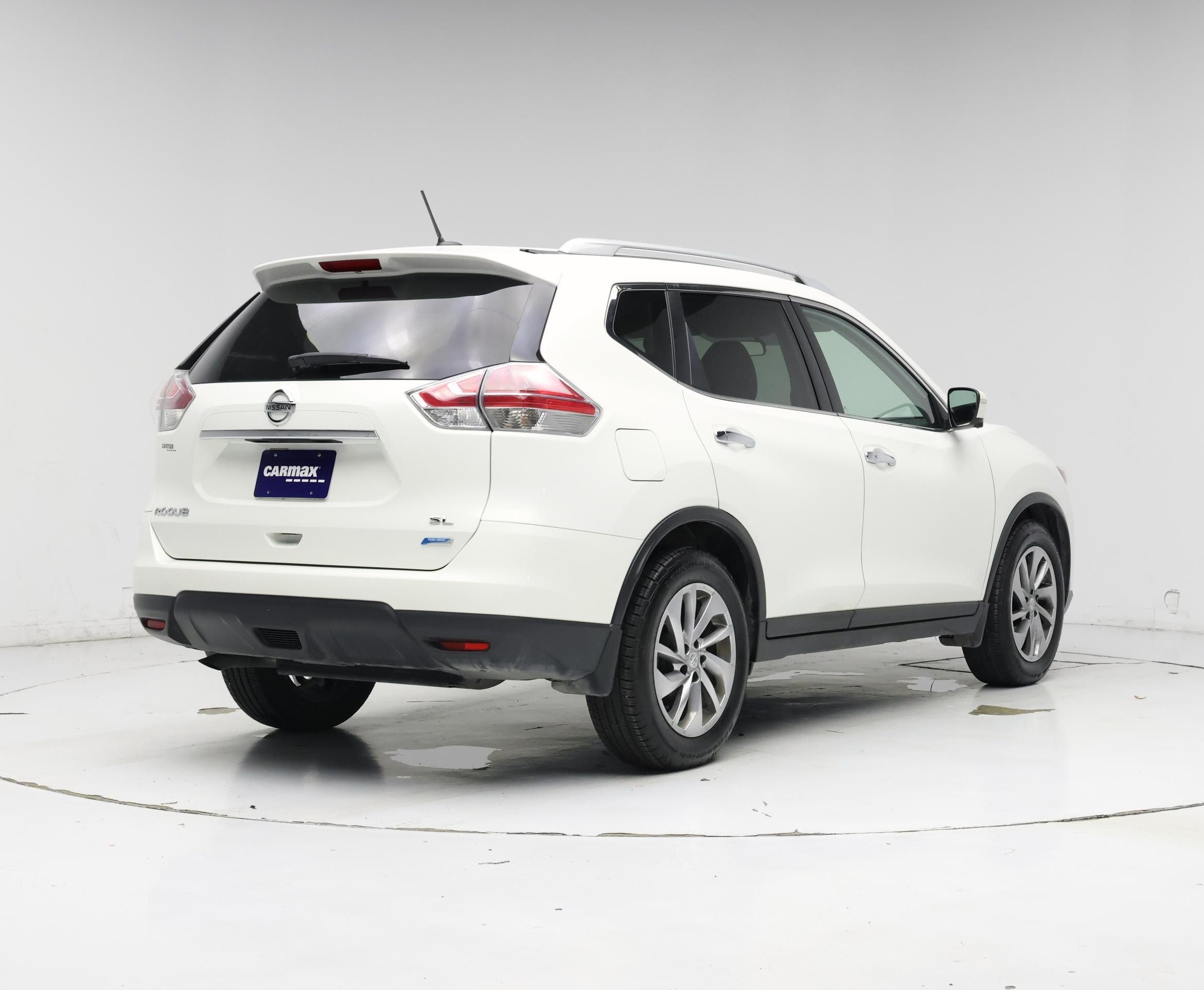 Thumbnail: 2014 Nissan Rogue - 8