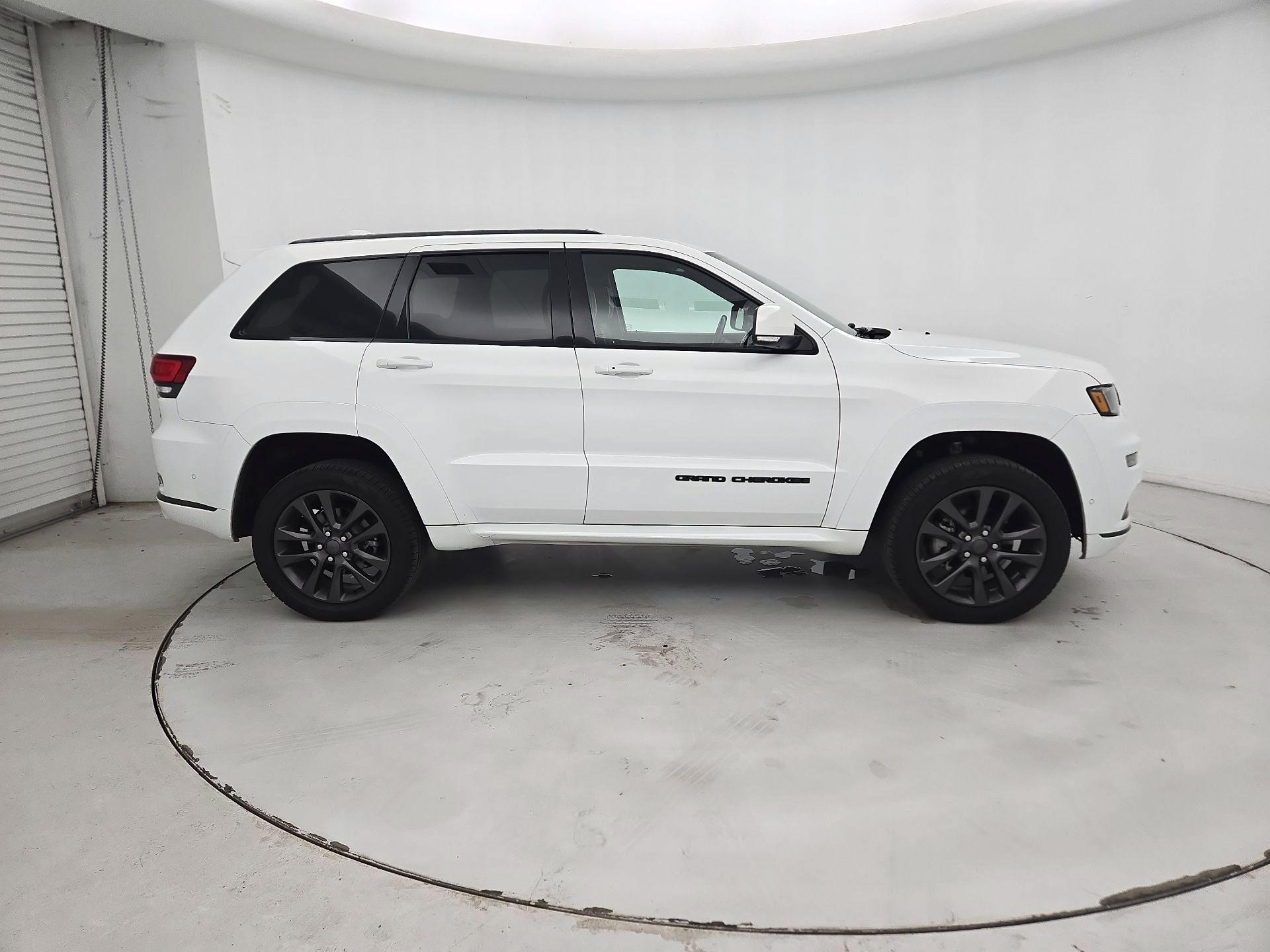 Thumbnail: 2019 Jeep Grand Cherokee - 4