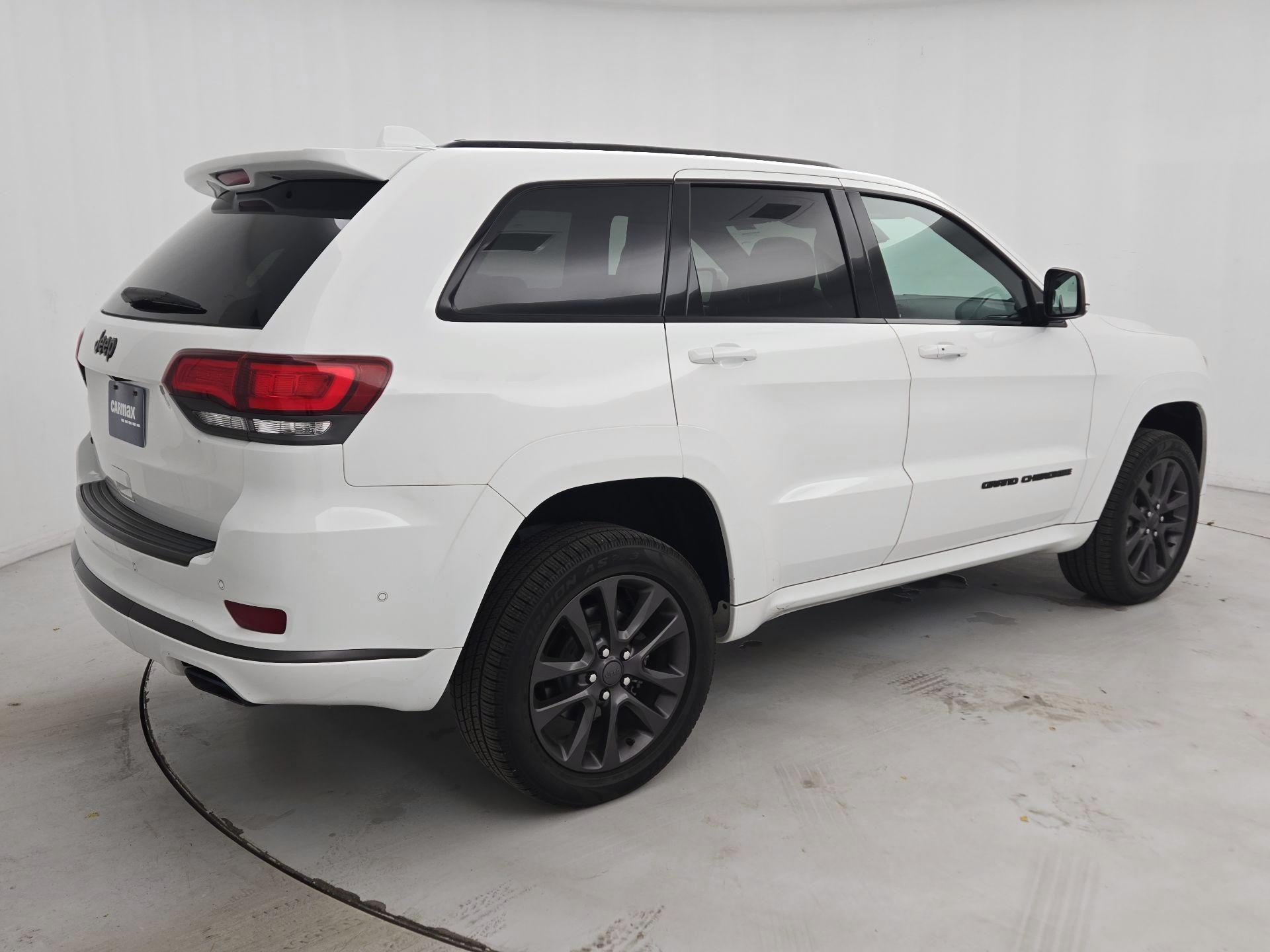 Thumbnail: 2019 Jeep Grand Cherokee - 5