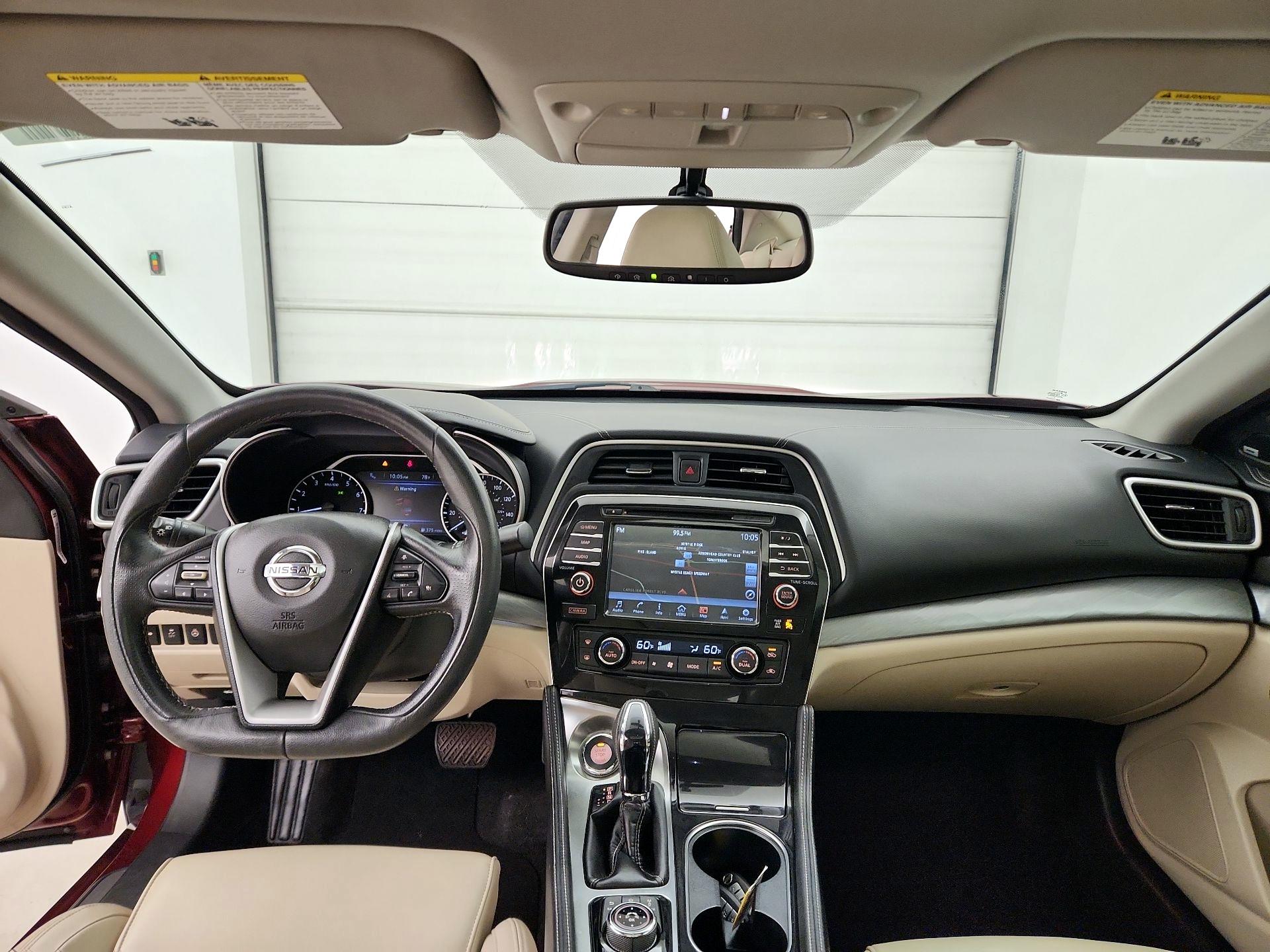 Thumbnail: 2017 Nissan Maxima - 9