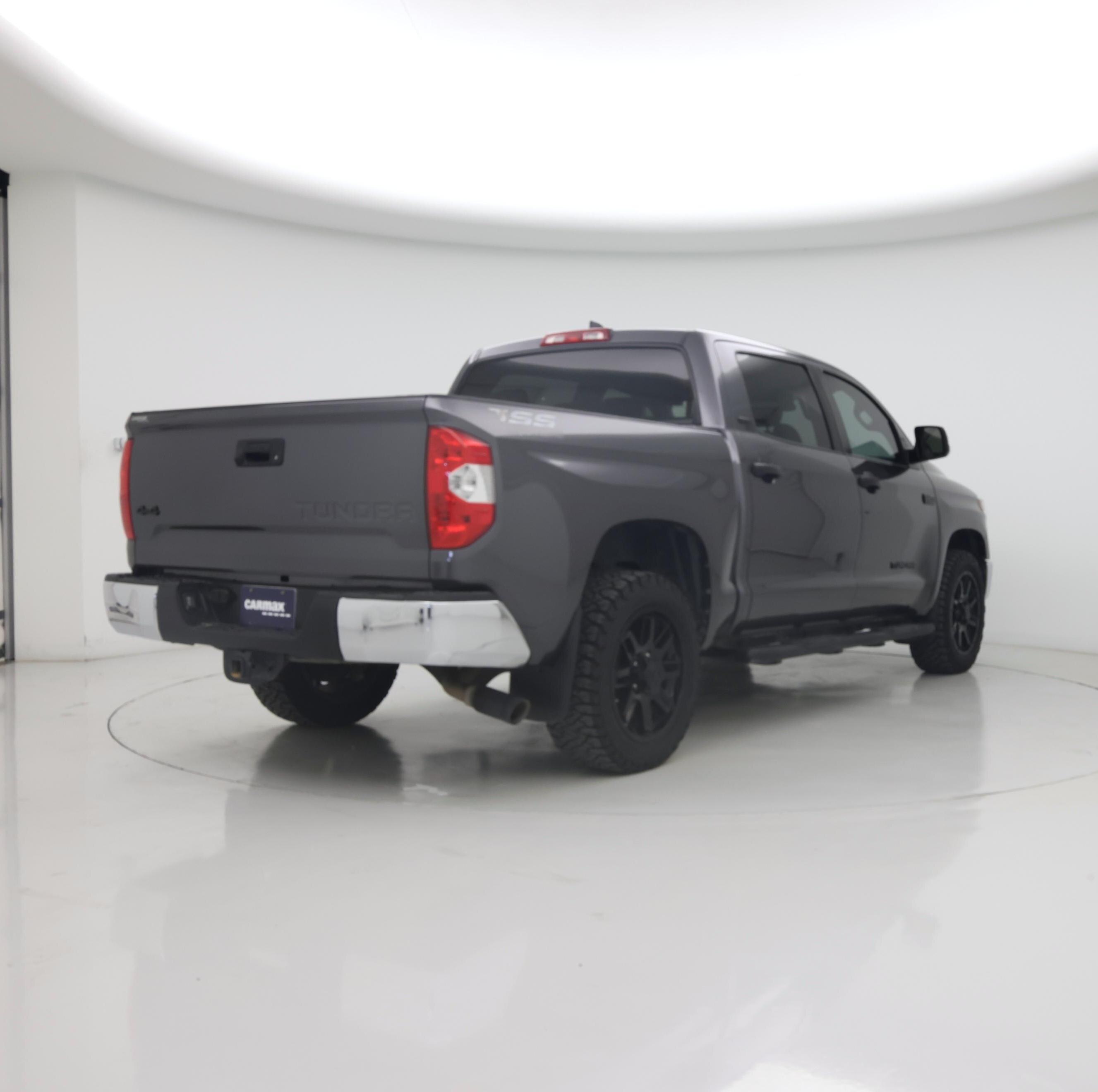 Thumbnail: 2020 Toyota Tundra - 8