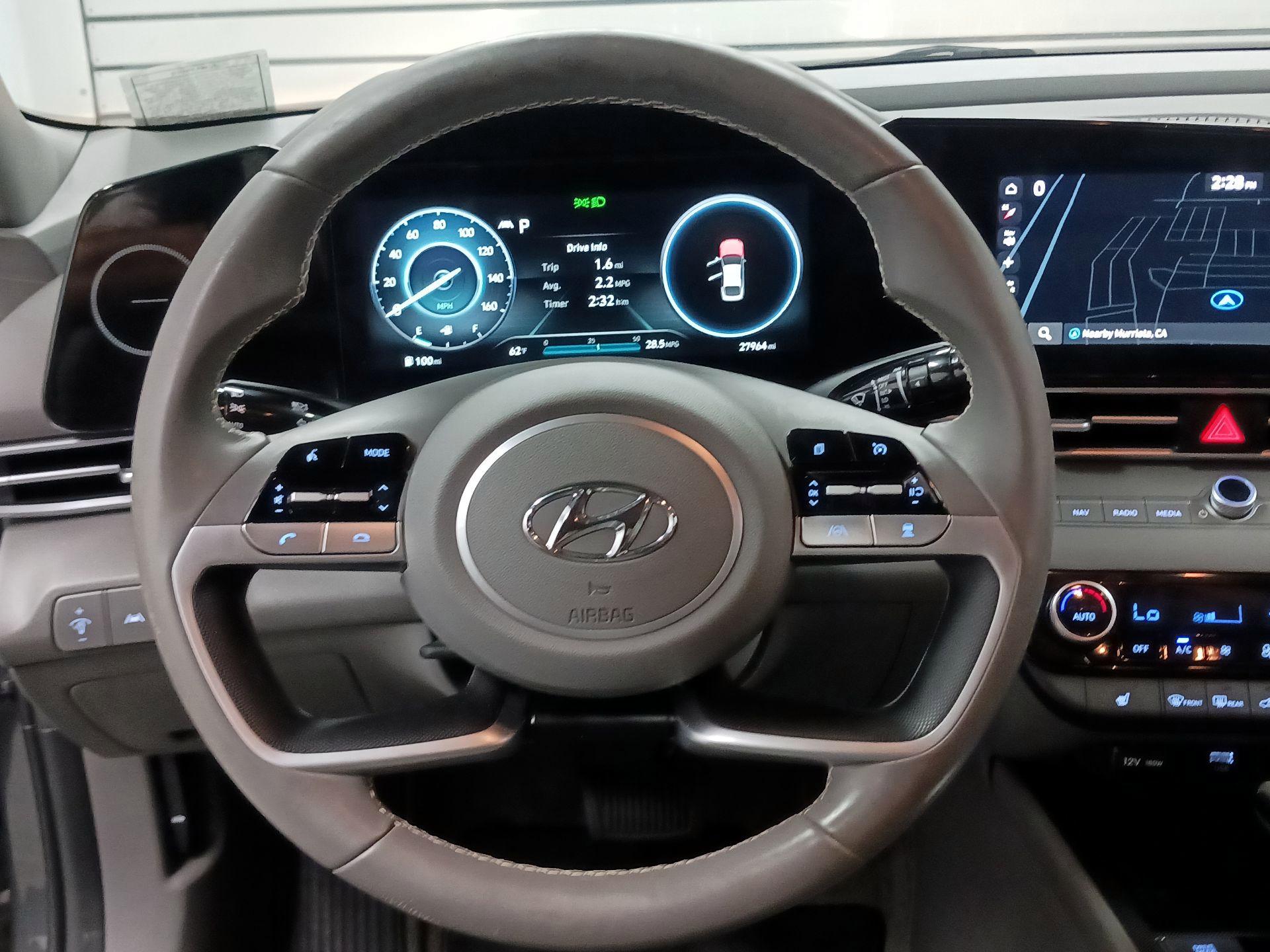 Thumbnail: 2023 Hyundai Elantra - 10