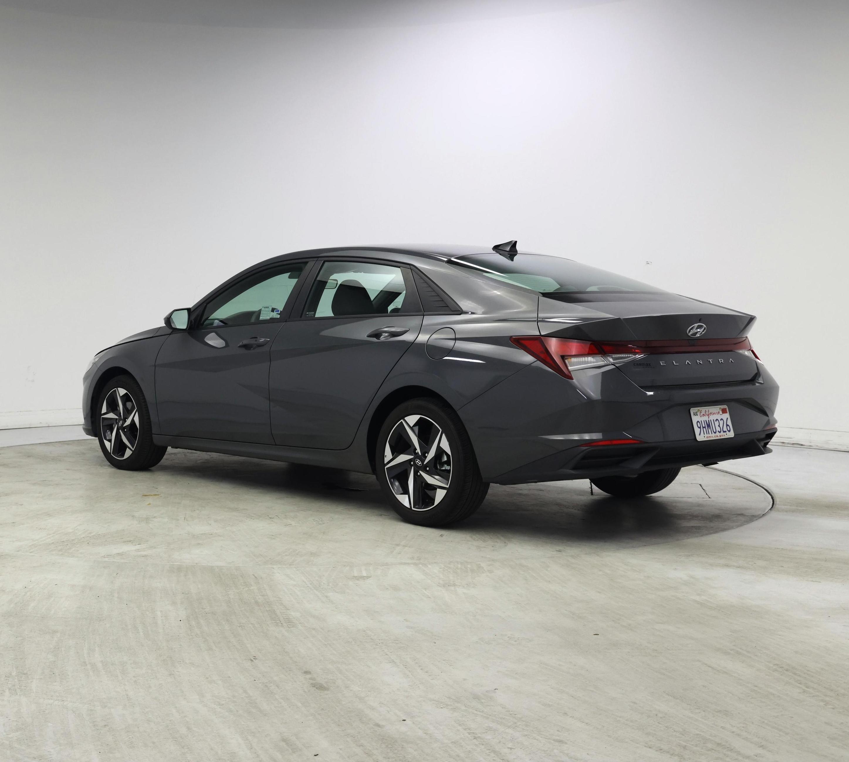 Thumbnail: 2023 Hyundai Elantra - 2