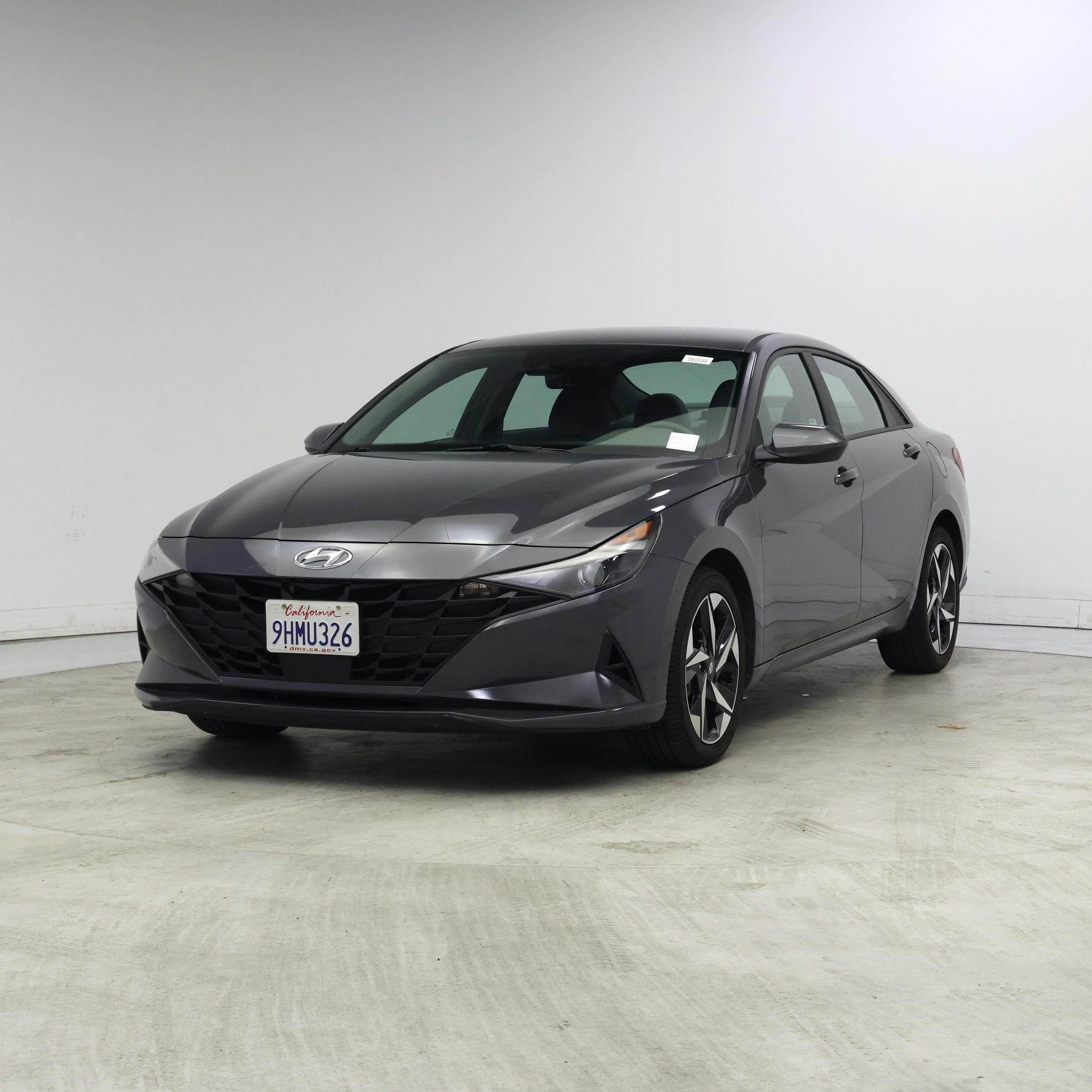Thumbnail: 2023 Hyundai Elantra - 4