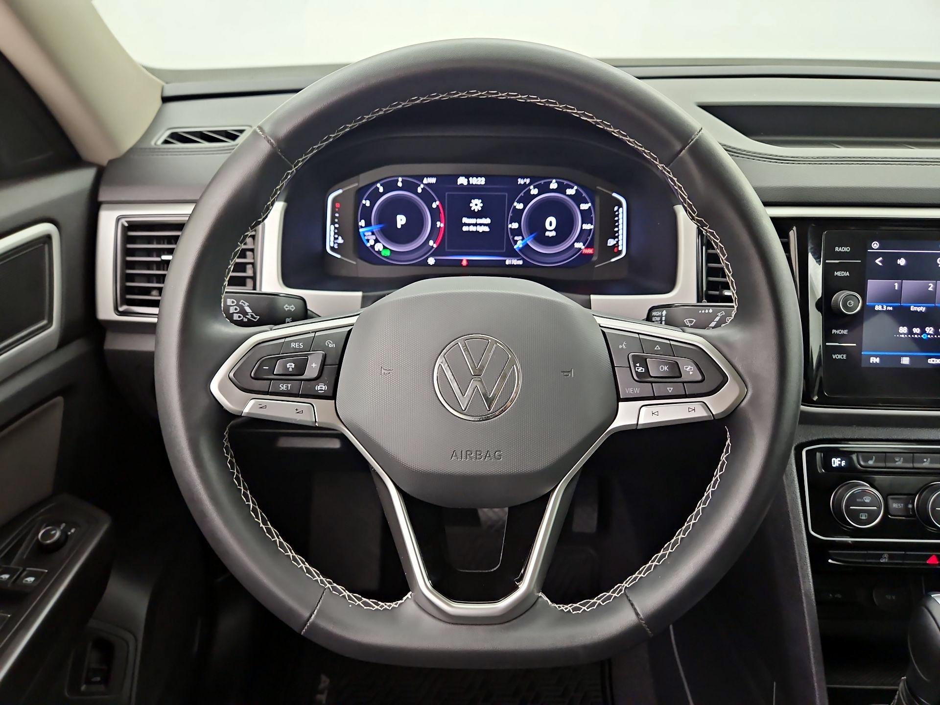 Thumbnail: 2022 Volkswagen Atlas - 10