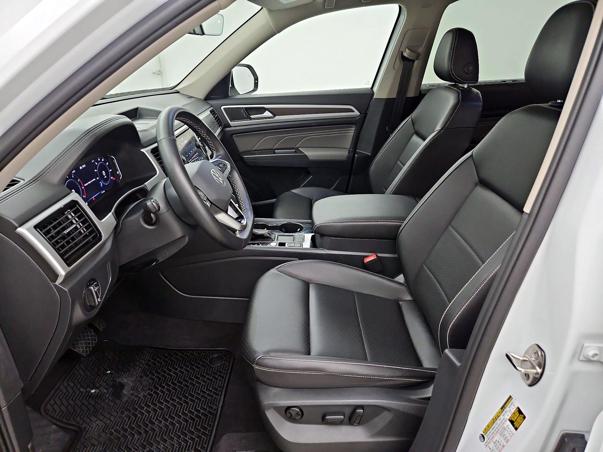 Thumbnail: 2022 Volkswagen Atlas - 11