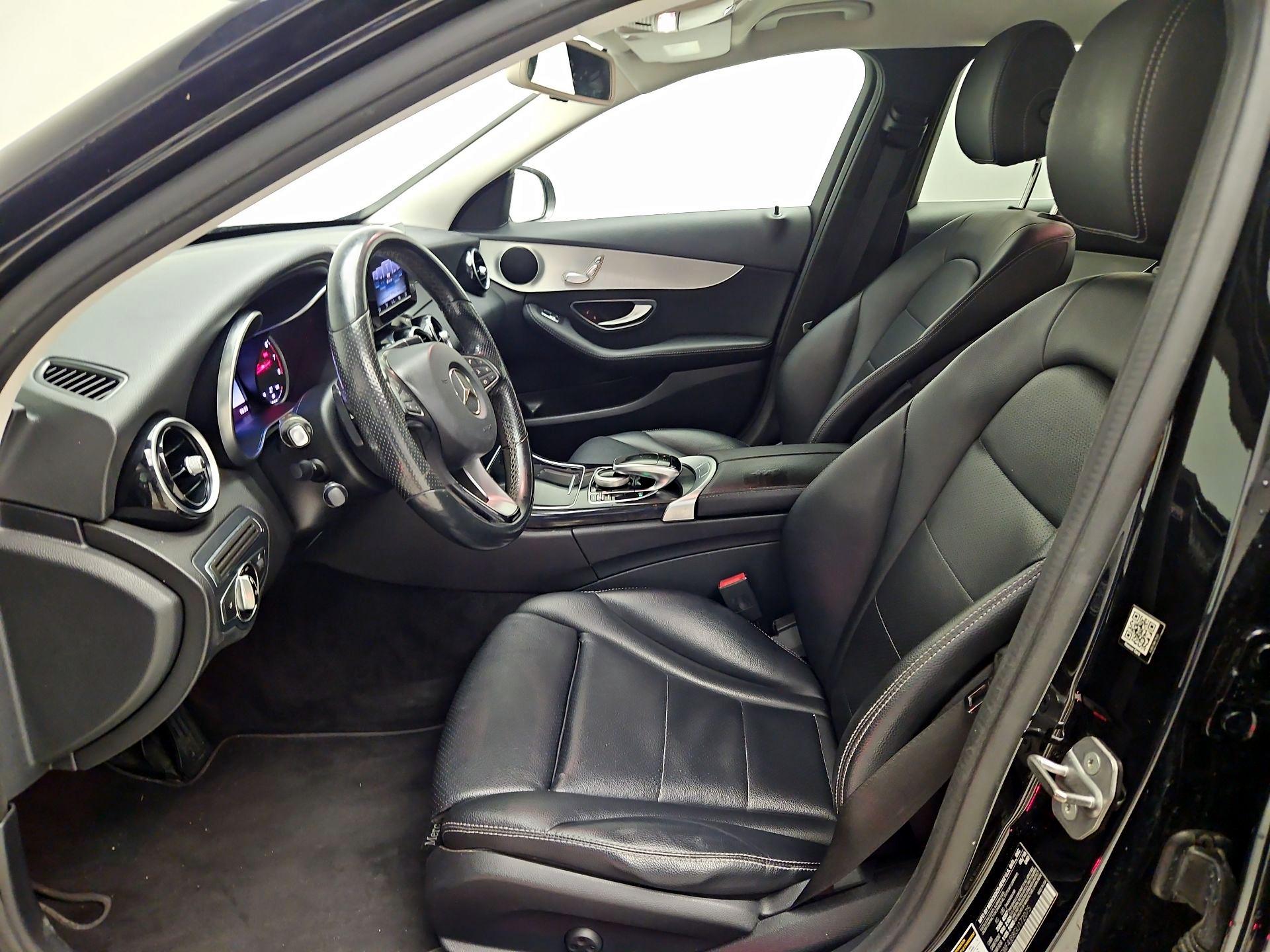 Thumbnail: 2016 Mercedes-Benz C-Class - 11