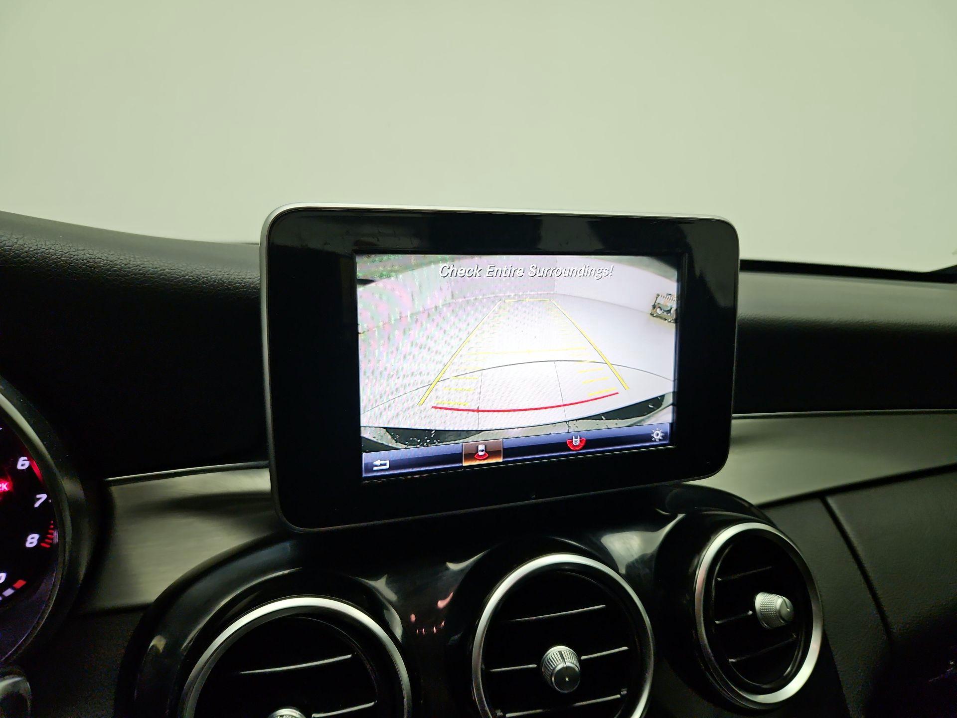 Thumbnail: 2016 Mercedes-Benz C-Class - 14