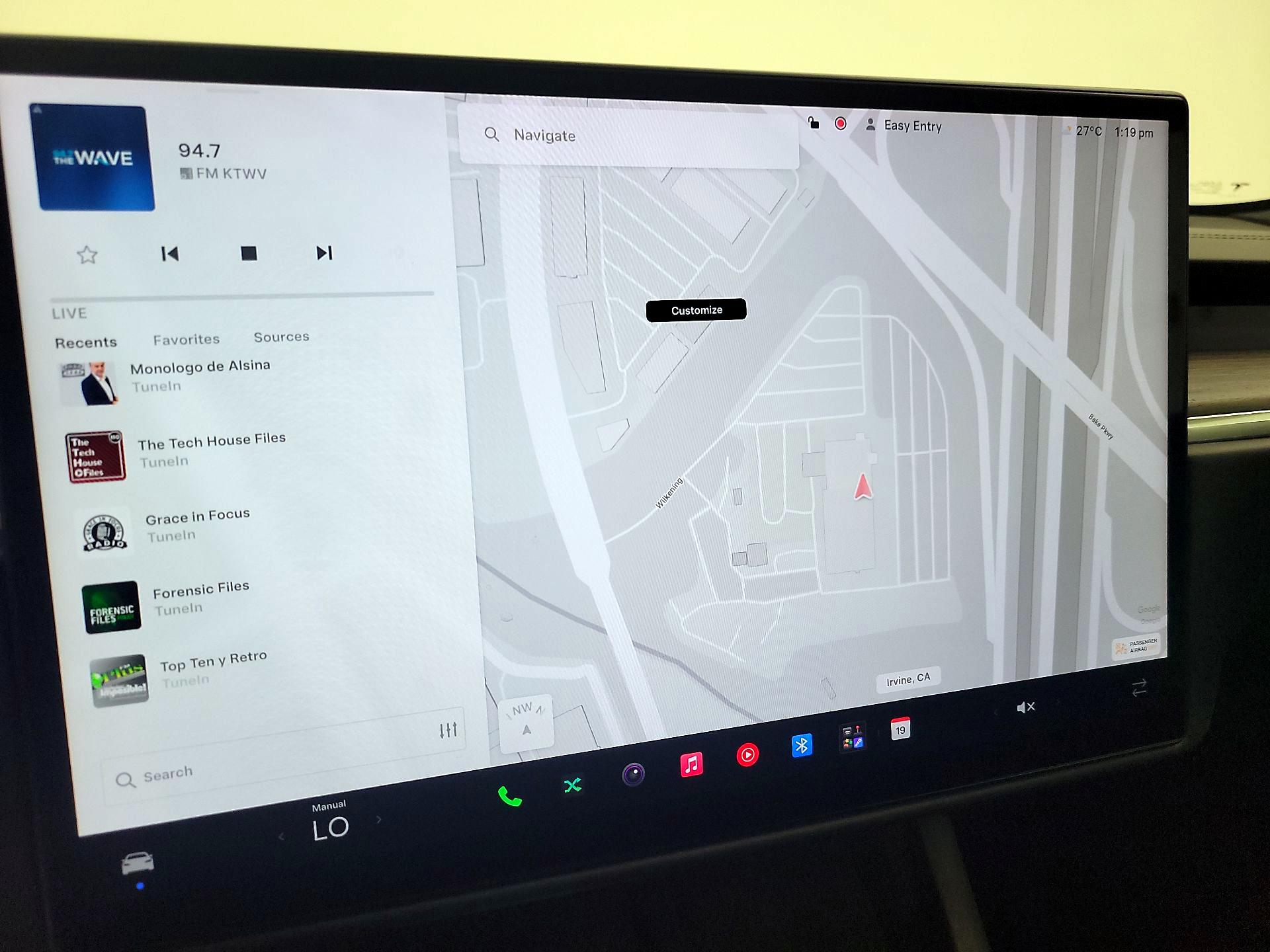 Thumbnail: 2022 Tesla Model S - 13