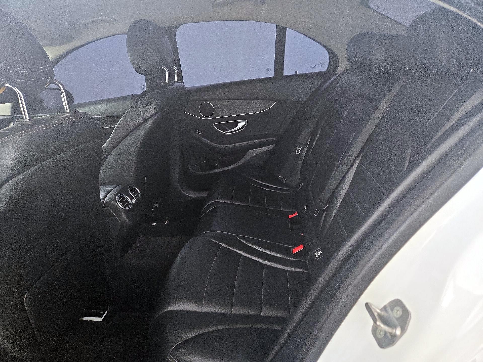 Thumbnail: 2017 Mercedes-Benz C-Class - 19