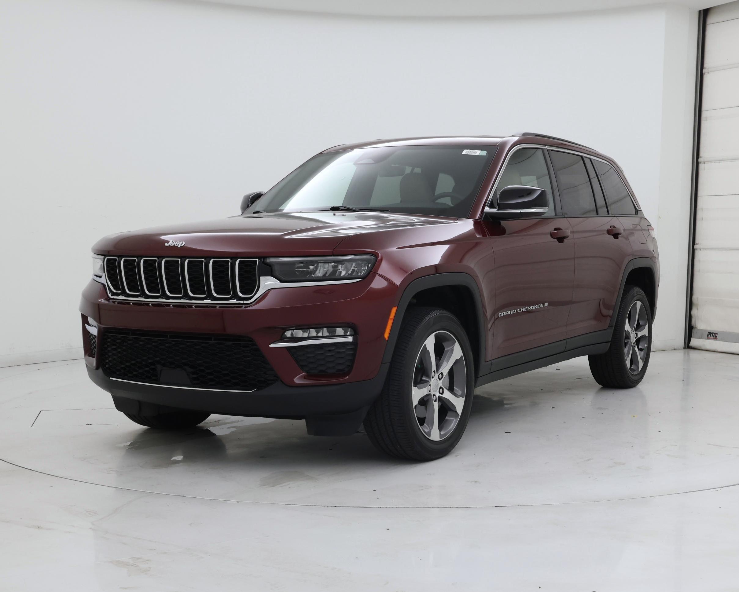 Thumbnail: 2025 Jeep Grand Cherokee - 4