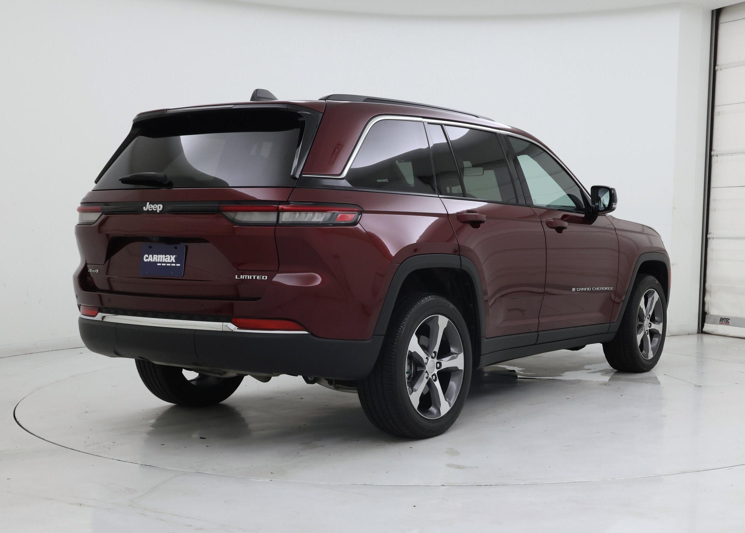 Thumbnail: 2025 Jeep Grand Cherokee - 8