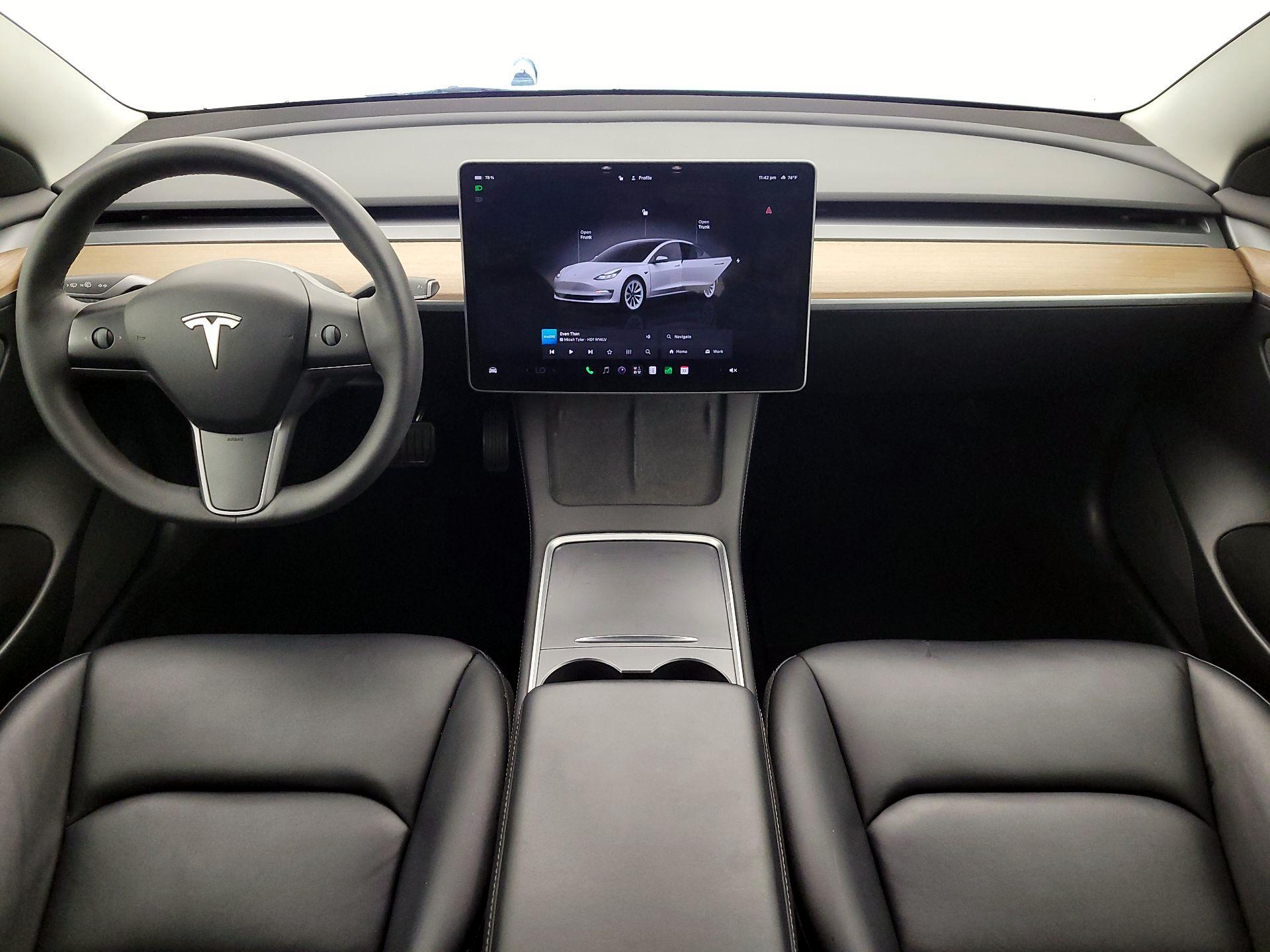 Thumbnail: 2022 Tesla Model 3 - 9