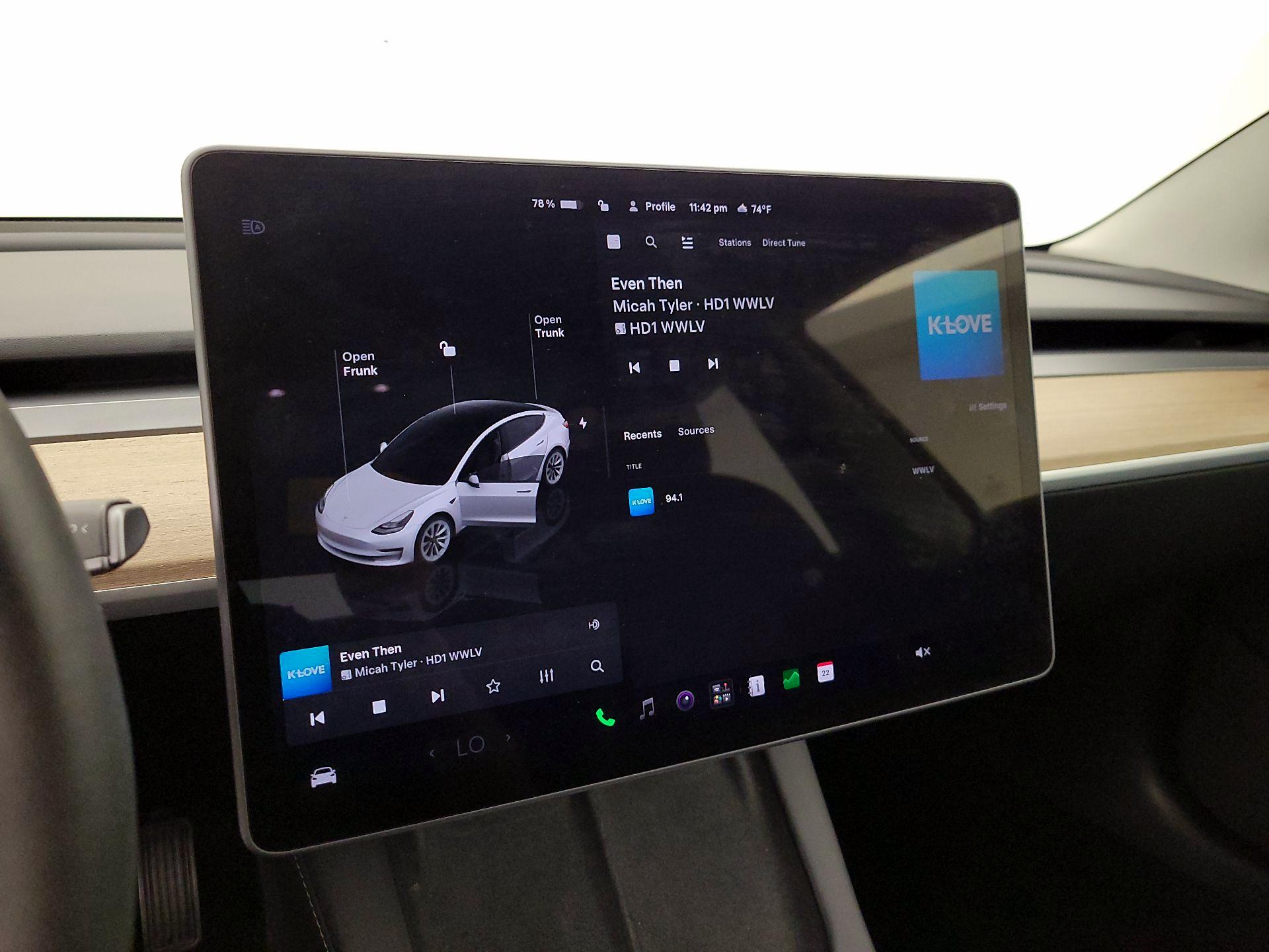 Thumbnail: 2022 Tesla Model 3 - 14