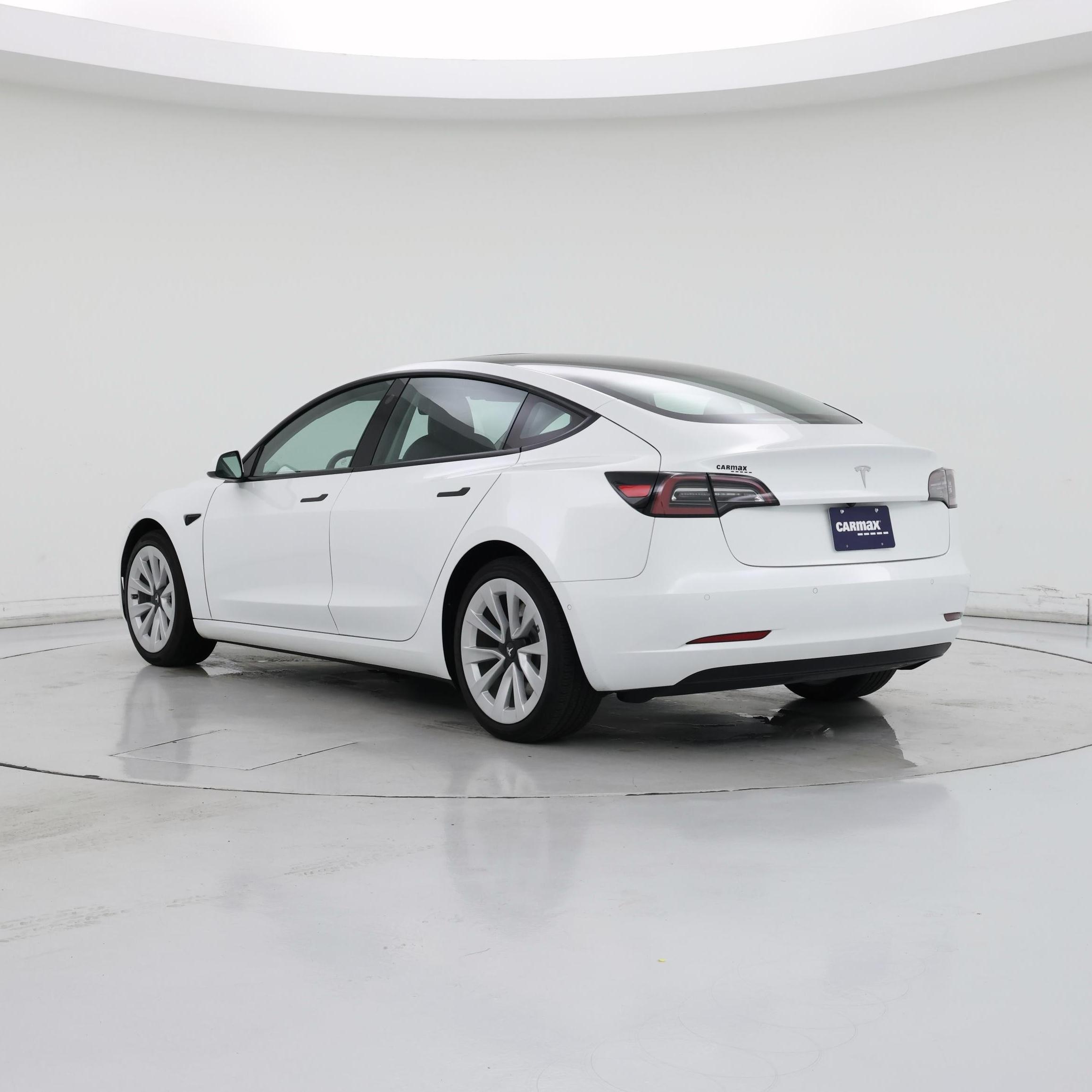Thumbnail: 2022 Tesla Model 3 - 2