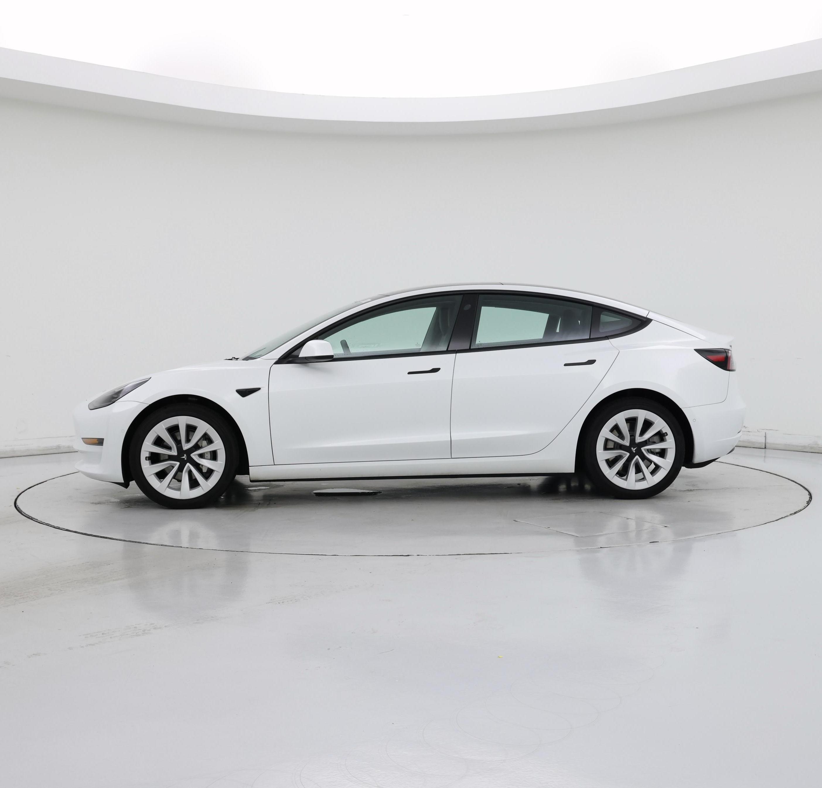 Thumbnail: 2022 Tesla Model 3 - 3