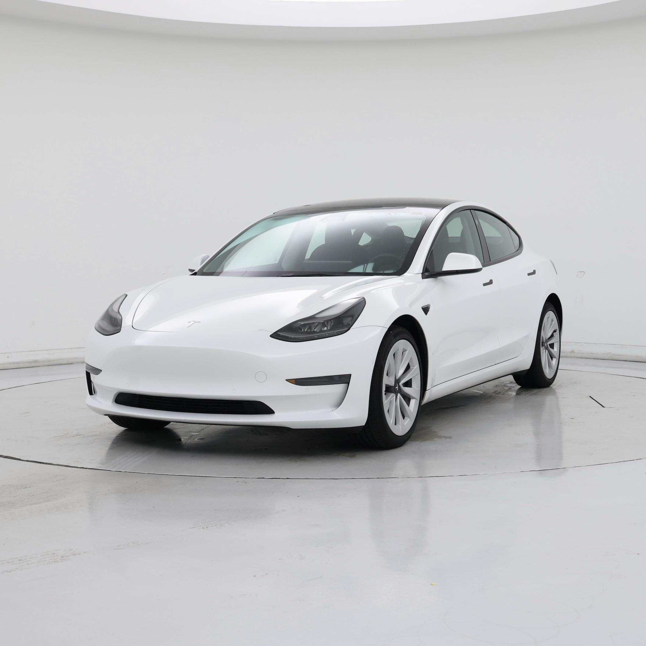 Thumbnail: 2022 Tesla Model 3 - 4
