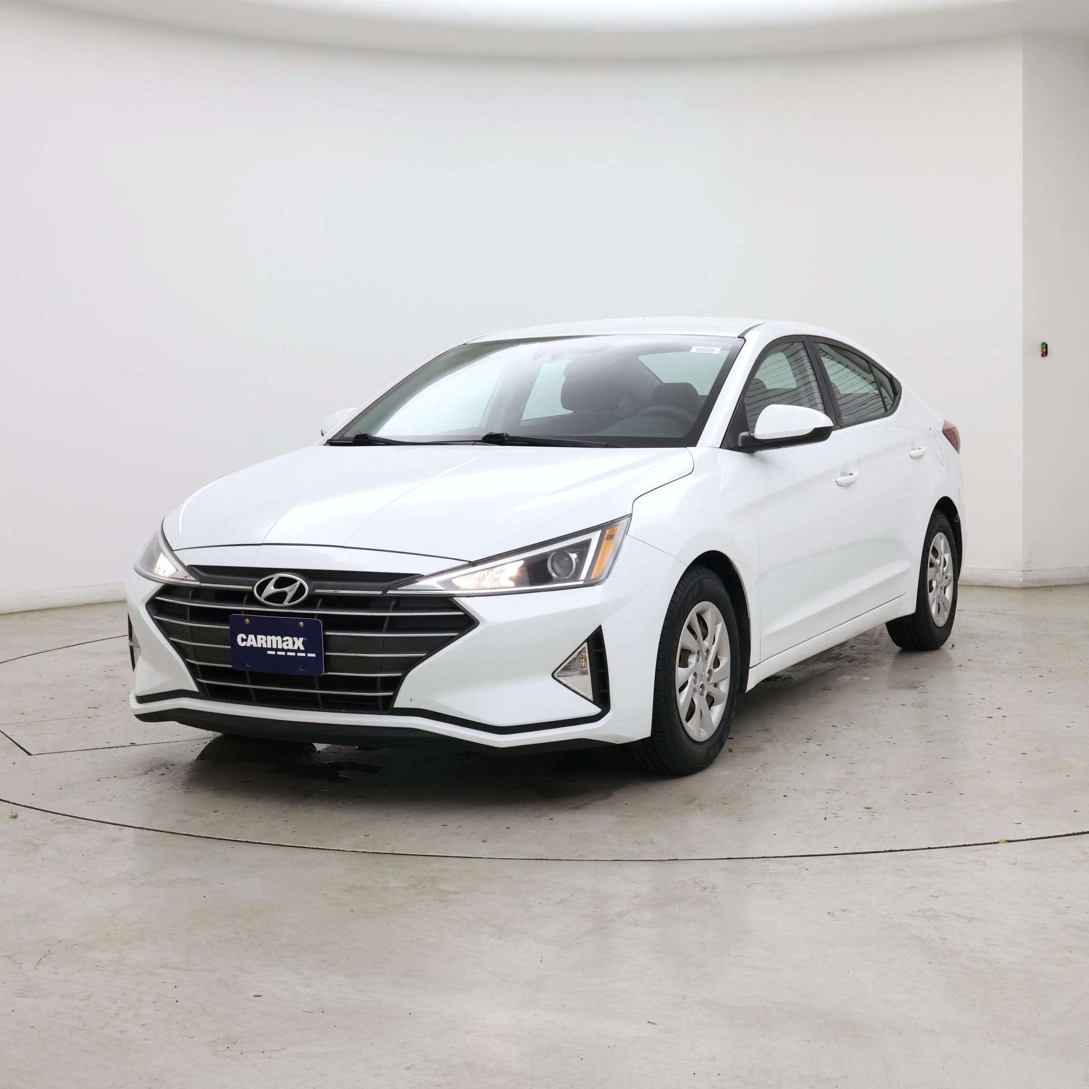 Thumbnail: 2020 Hyundai Elantra - 4