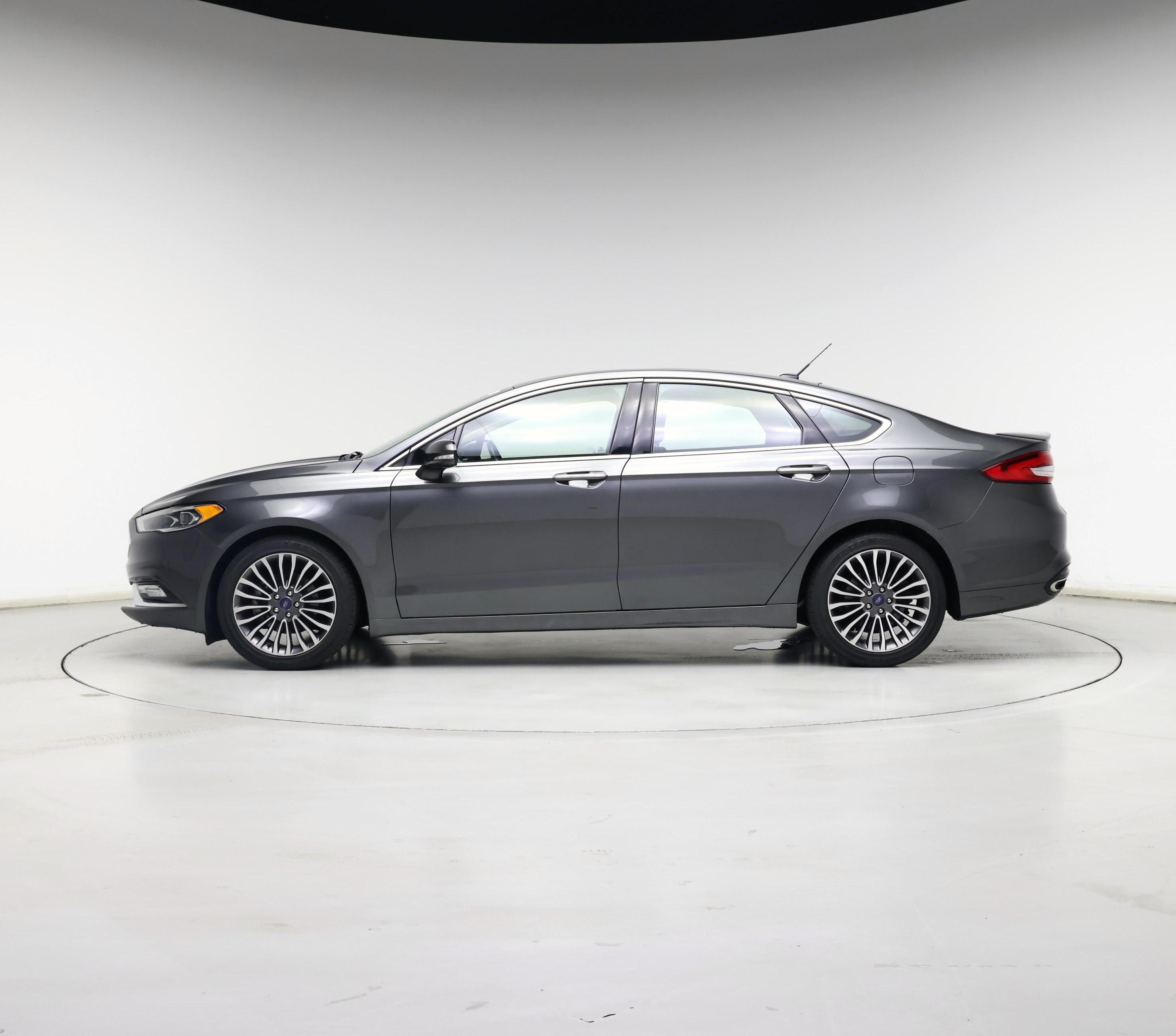 Thumbnail: 2017 Ford Fusion - 3