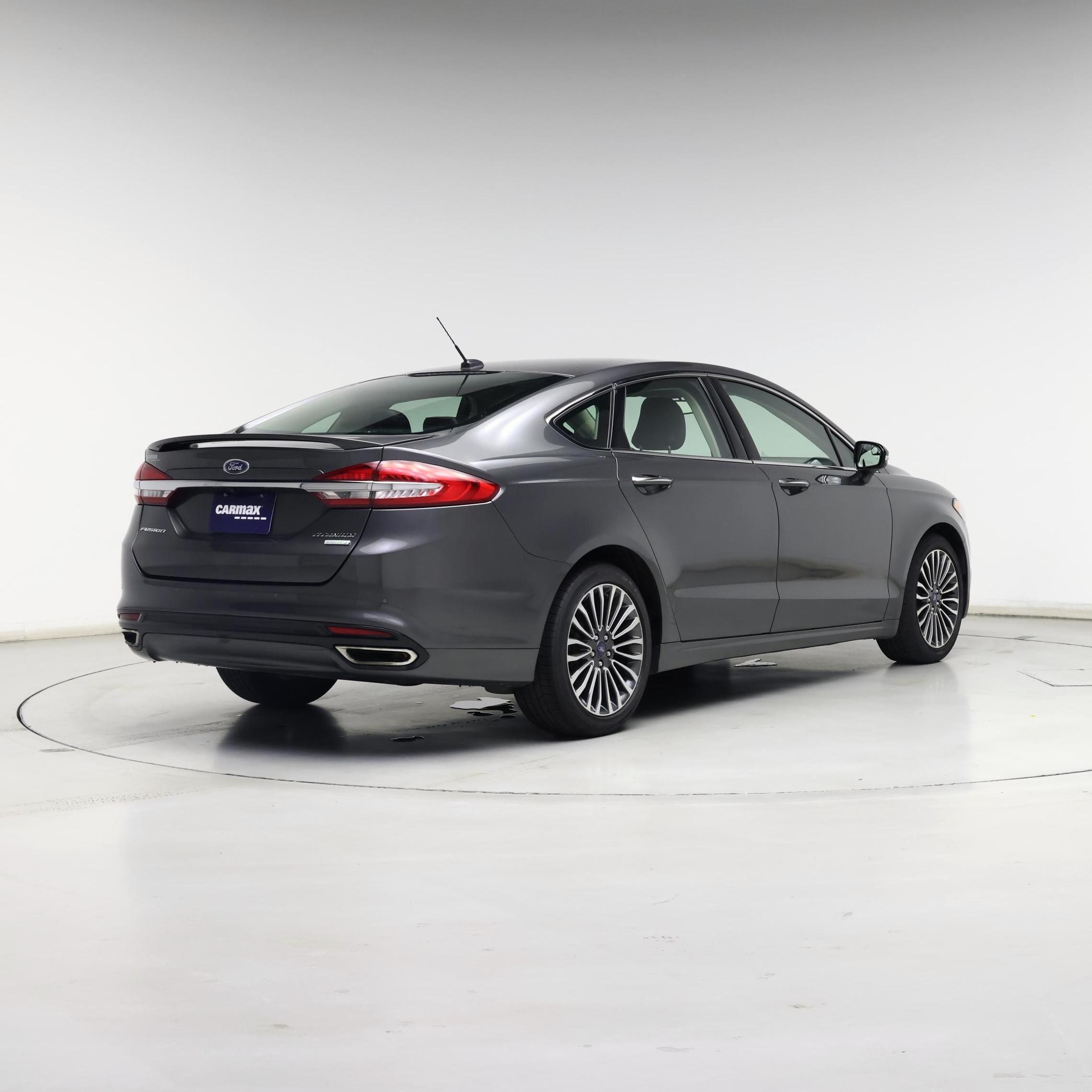 Thumbnail: 2017 Ford Fusion - 8