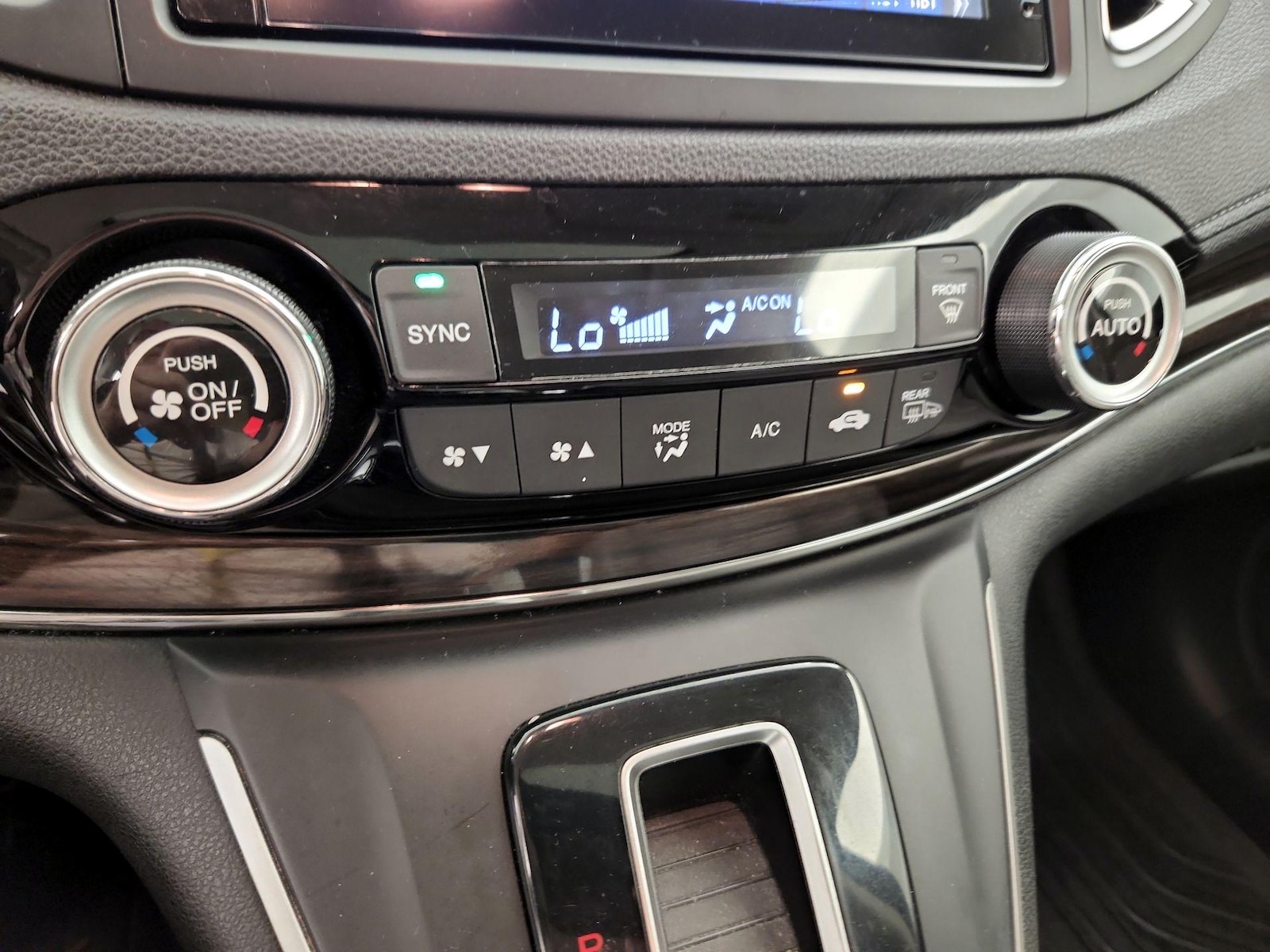2015 Honda CR-V EX-L - Photo 18
