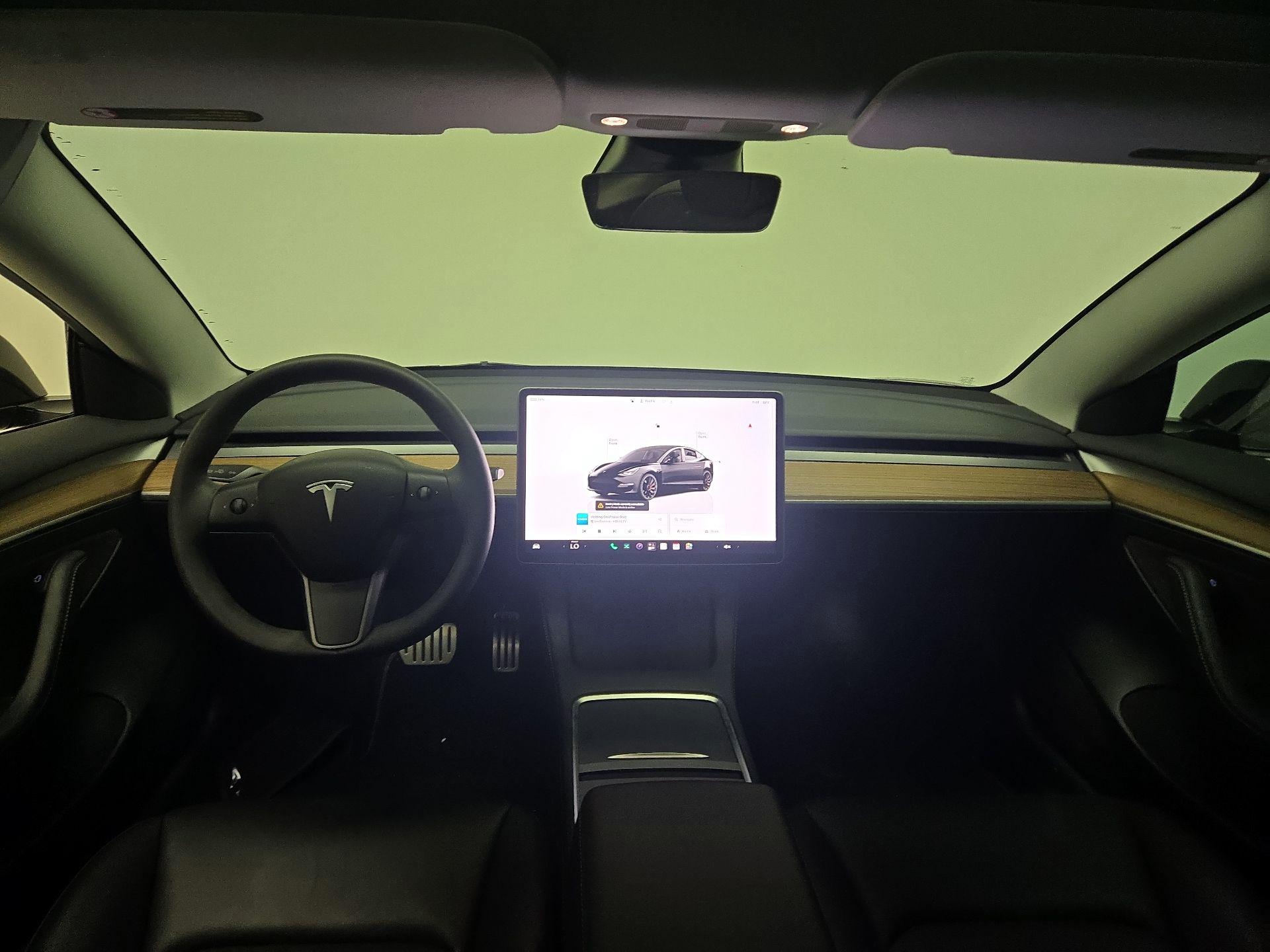 Thumbnail: 2023 Tesla Model 3 - 9