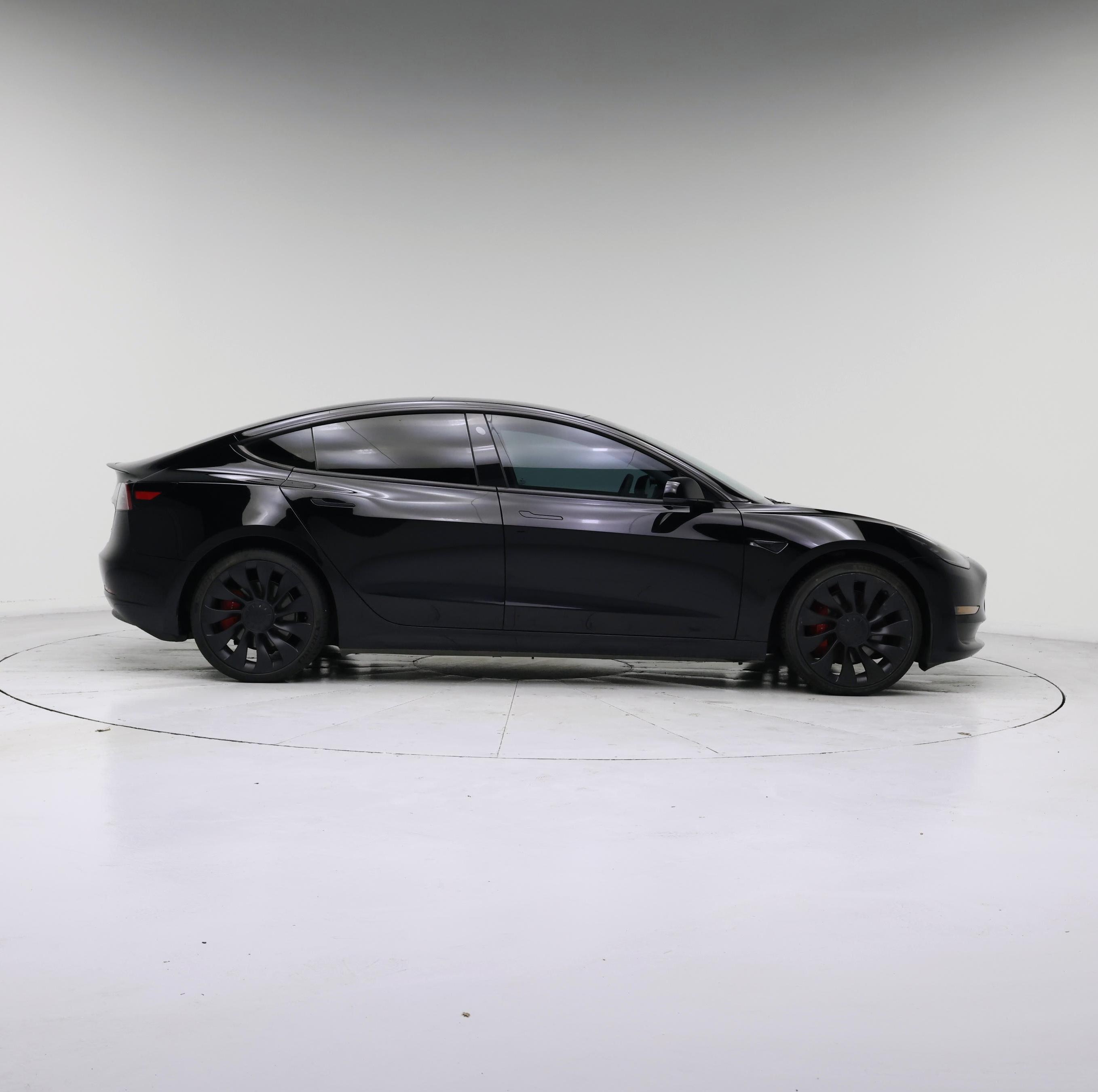 Thumbnail: 2023 Tesla Model 3 - 7