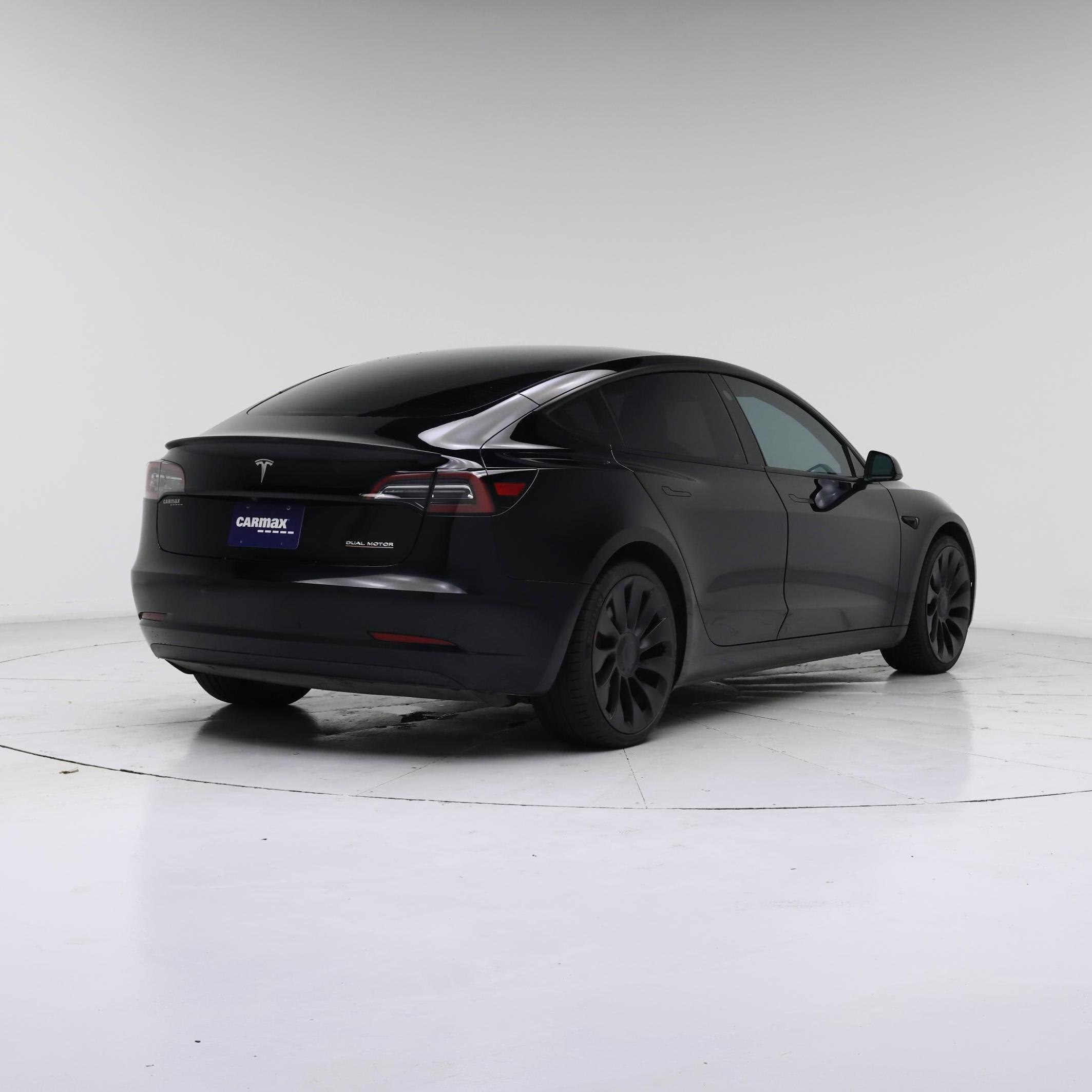 Thumbnail: 2023 Tesla Model 3 - 8