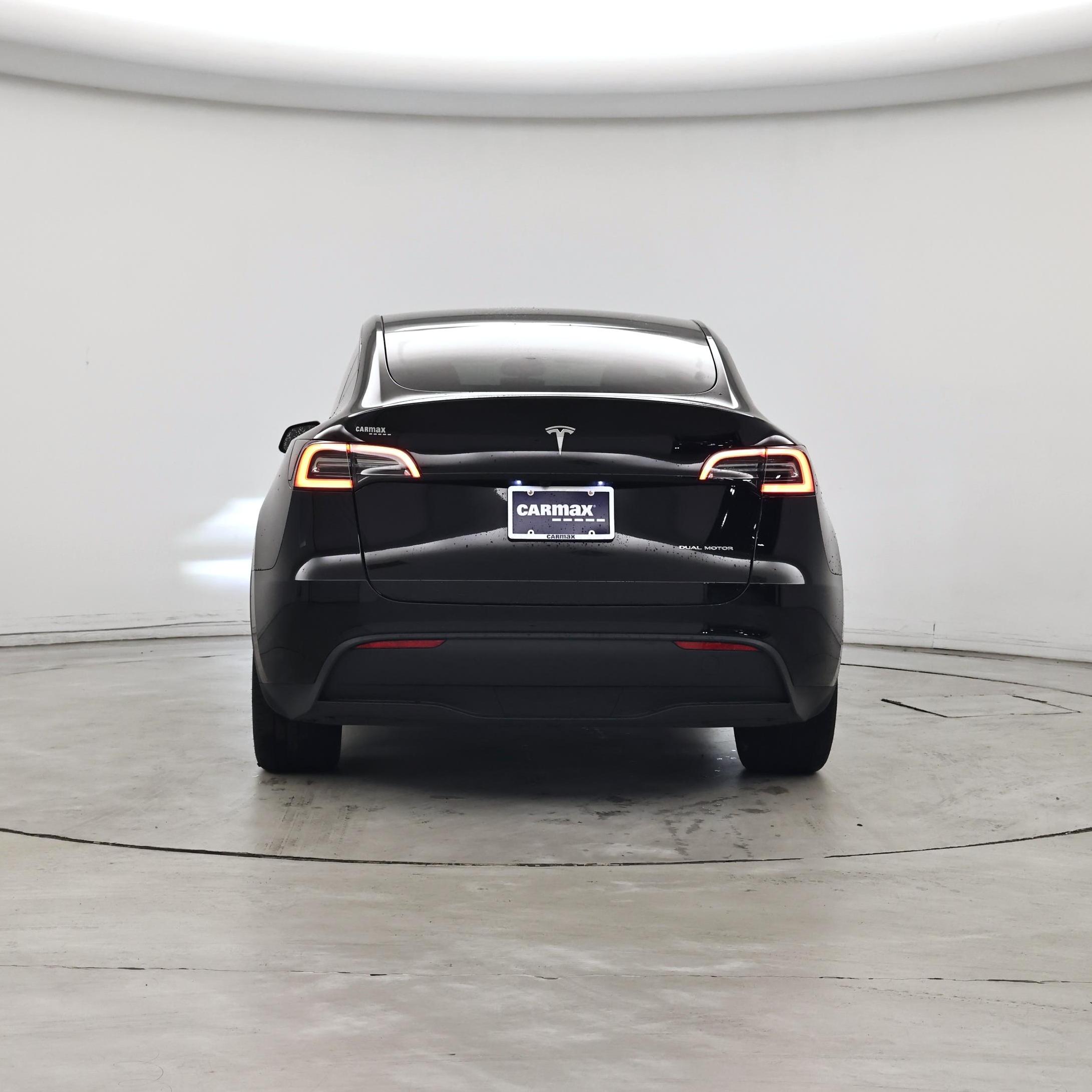 Thumbnail: 2023 Tesla Model Y - 6