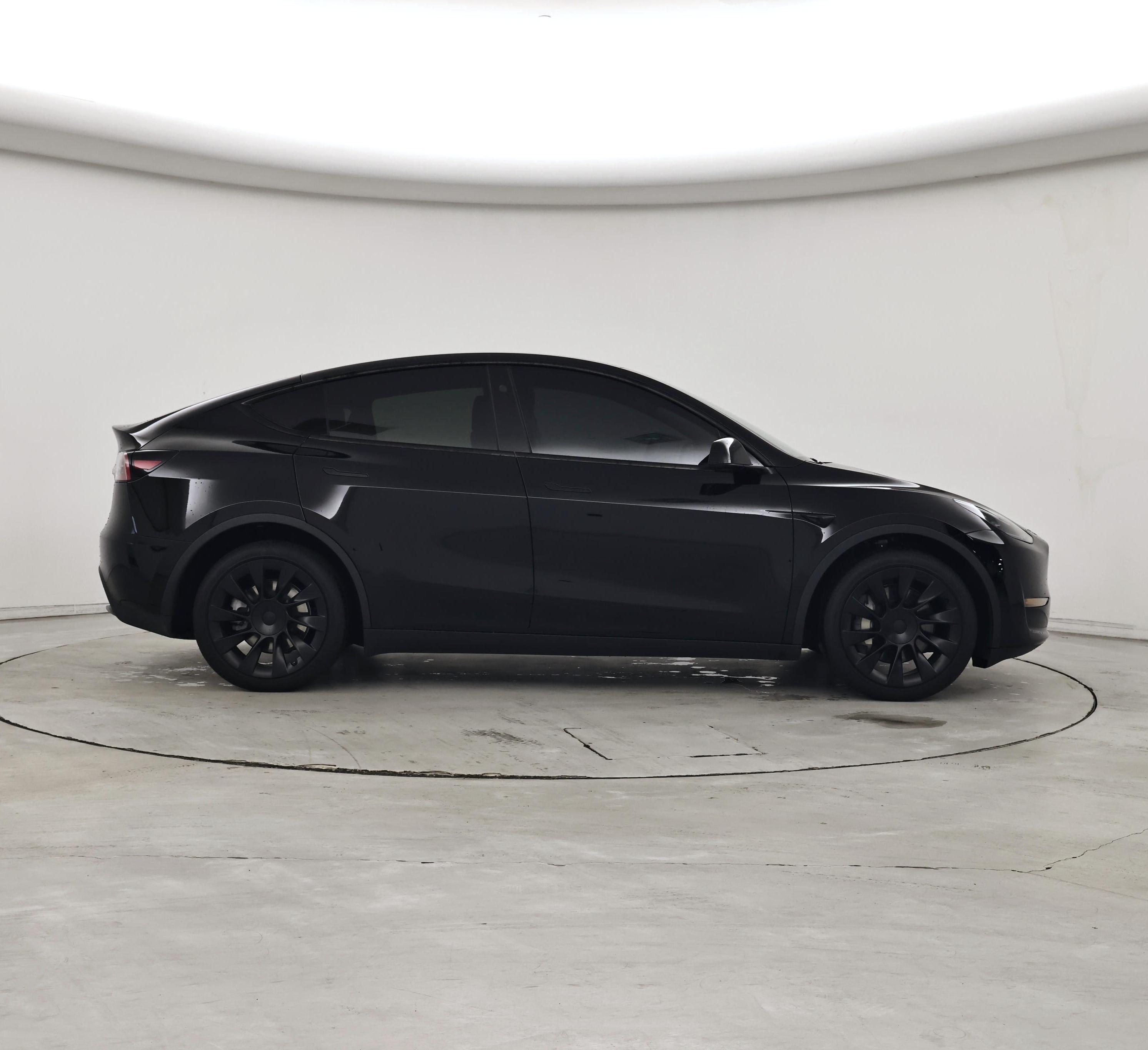 Thumbnail: 2023 Tesla Model Y - 7