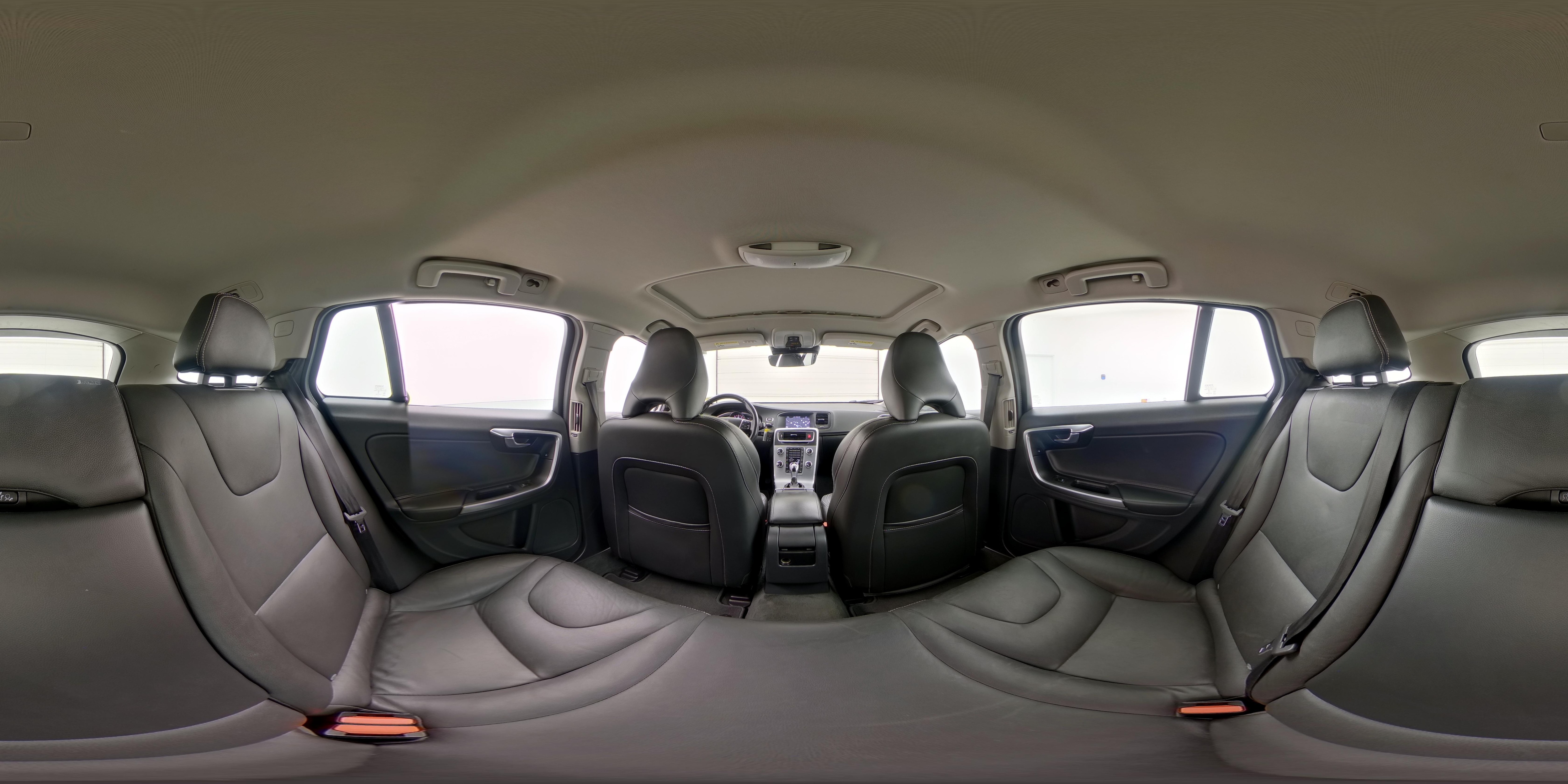 2018 Volvo V60 Dynamic - Photo 27