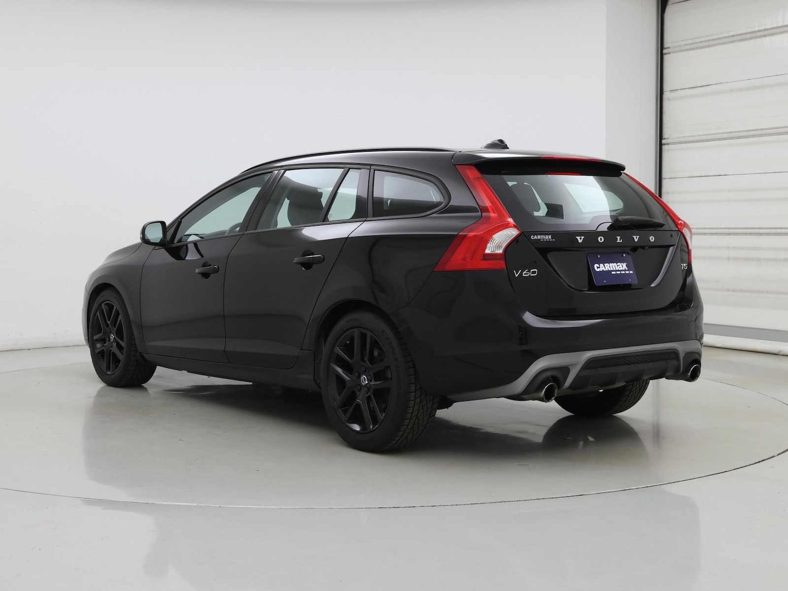 2018 Volvo V60 Dynamic - Photo 3