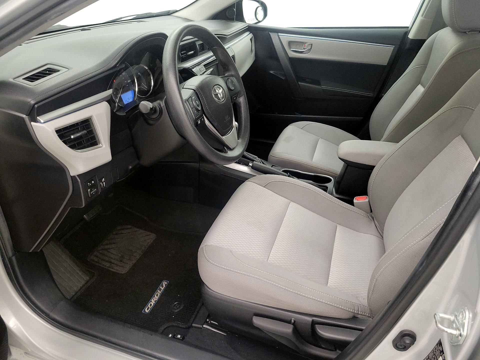 Thumbnail: 2015 Toyota Corolla - 11